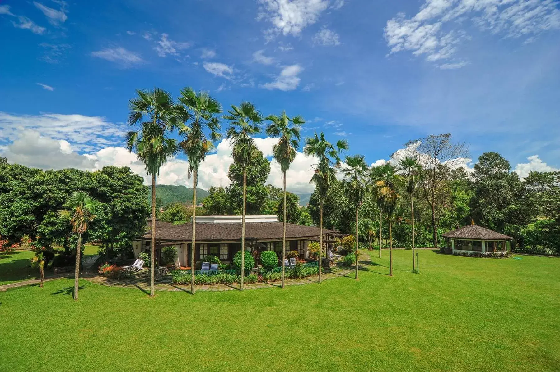 Property Building in Fish Tail Lodge