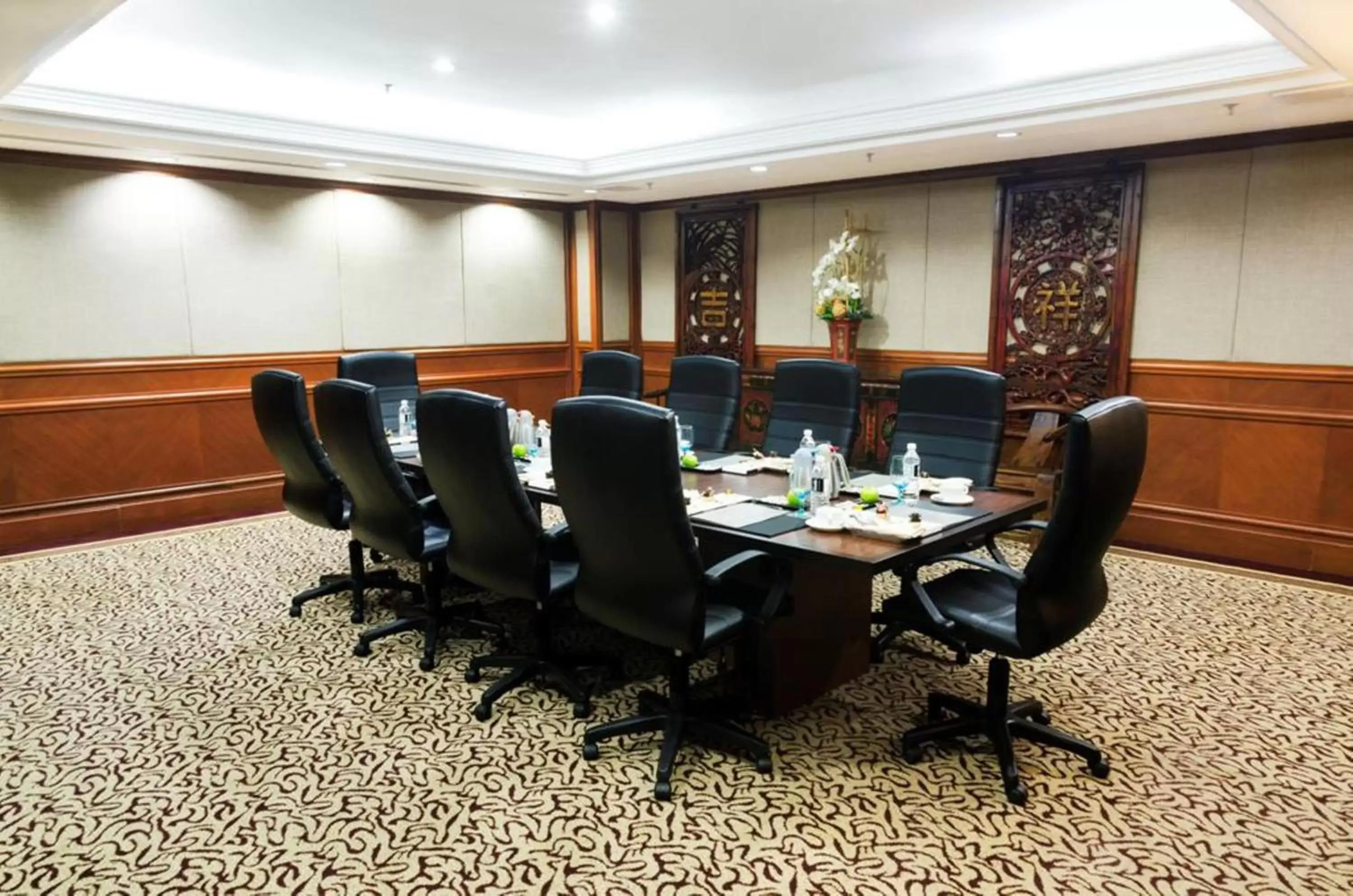 Meeting/conference room in Thistle Johor Bahru