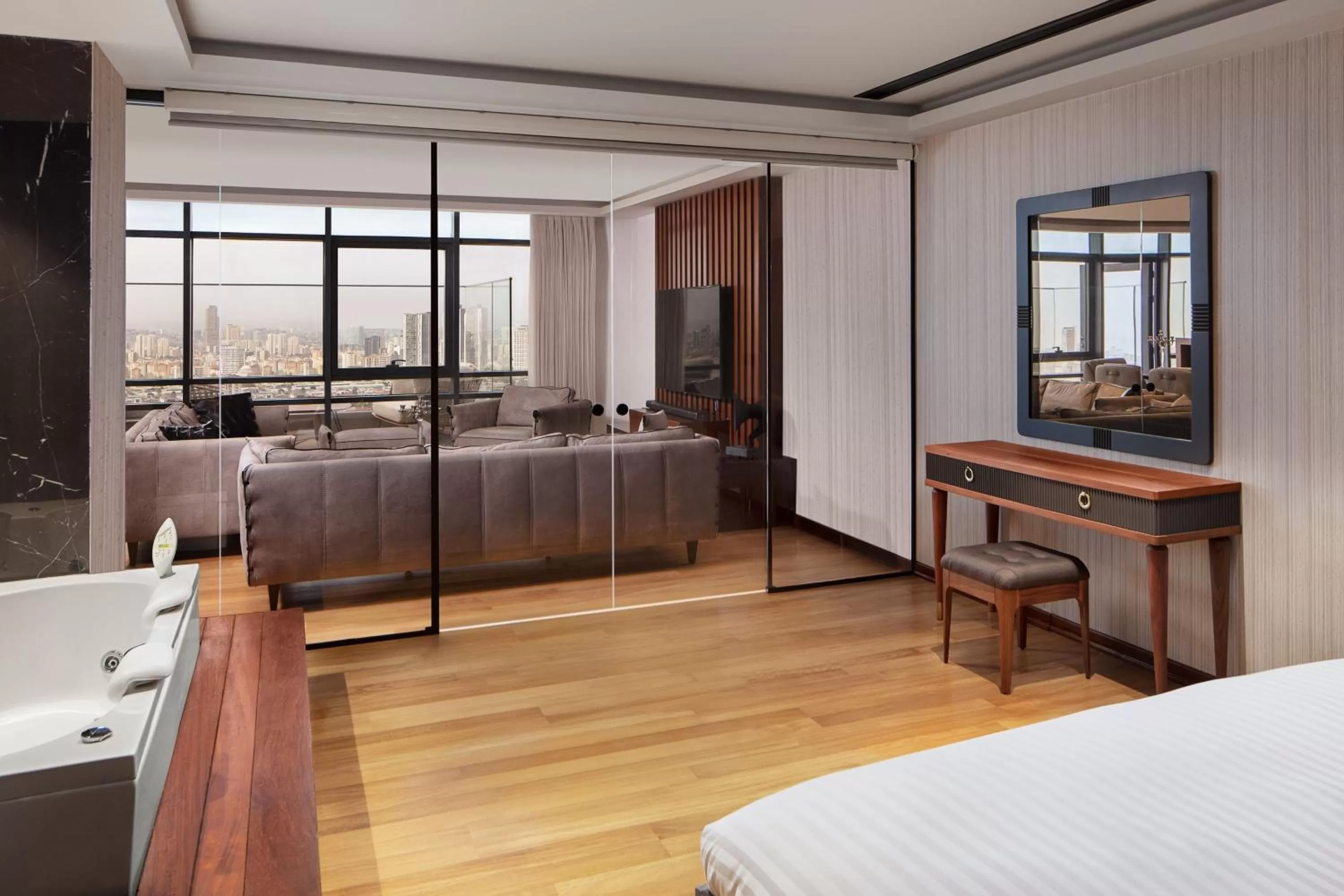 Photo of the whole room, Bed in Residence Inn by Marriott Istanbul Atasehir