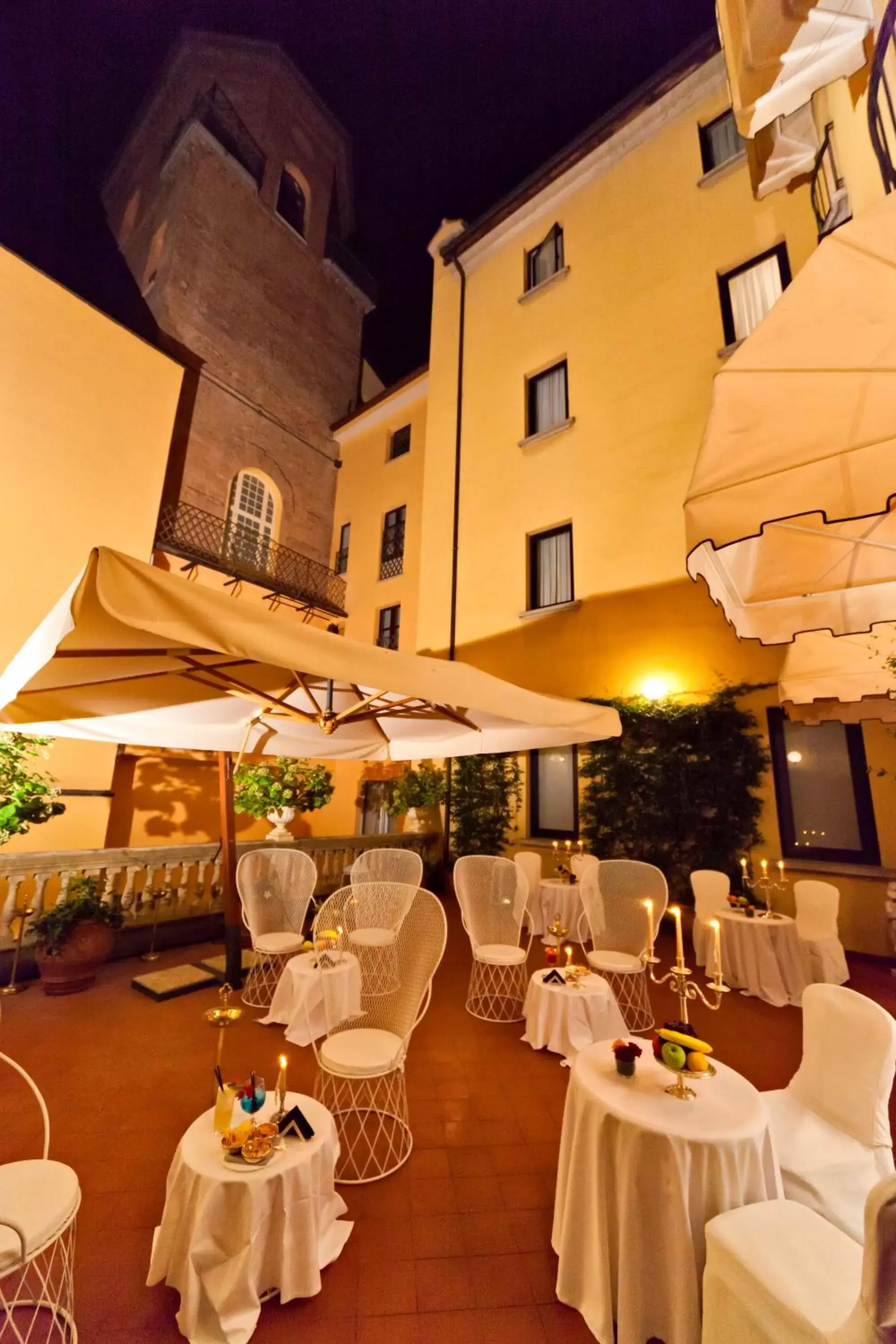 Night, Restaurant/Places to Eat in Grand Hotel Majestic gia' Baglioni