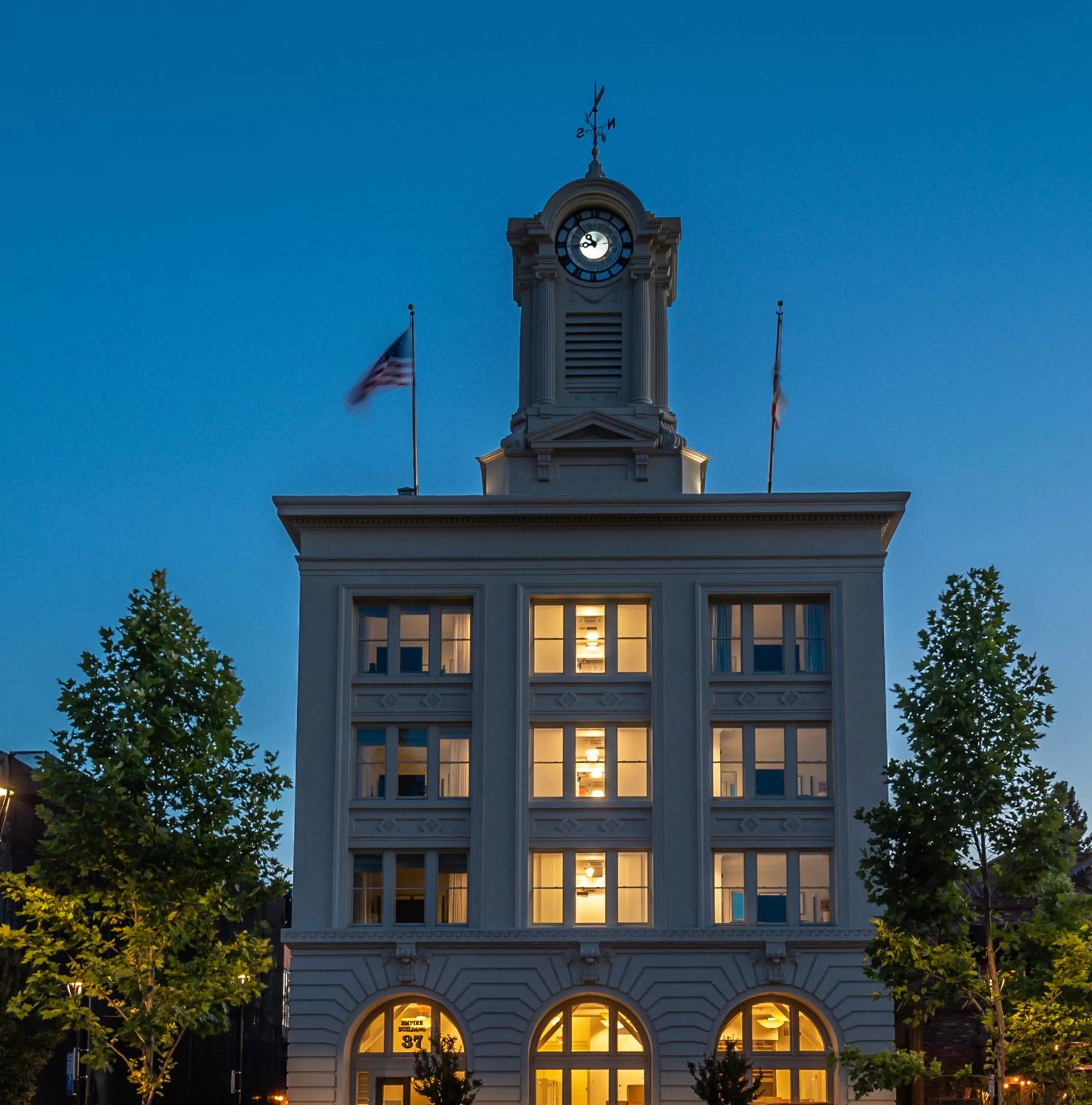 Property building in Hotel E