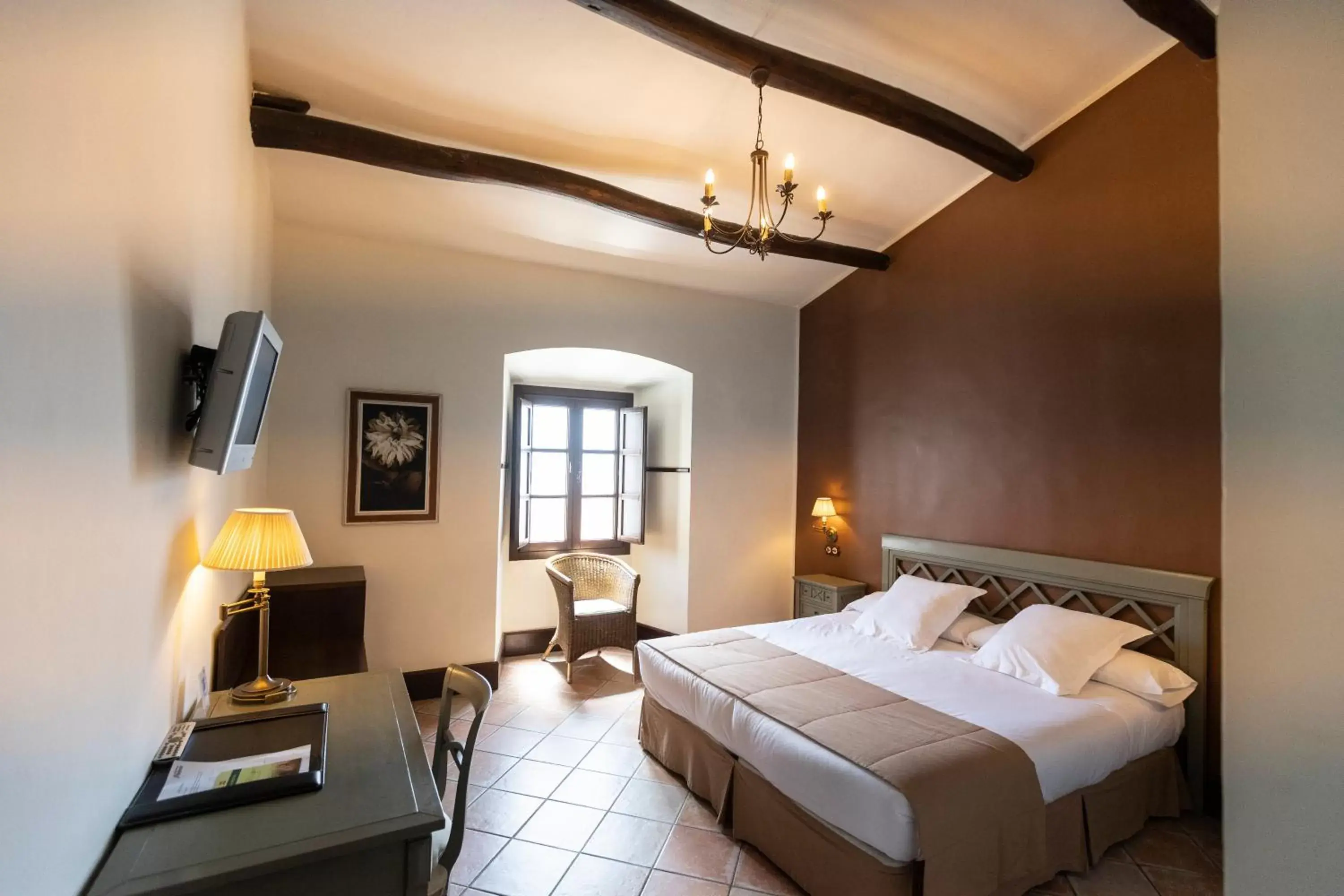 Bedroom, Bed in Hotel Rural OLIVENZA PALACIO