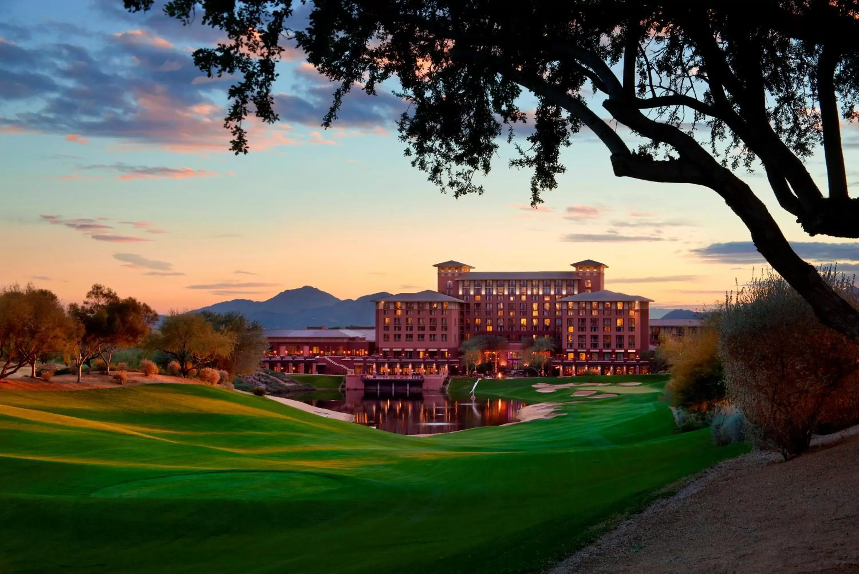 Property Building in The Westin Kierland Resort & Spa