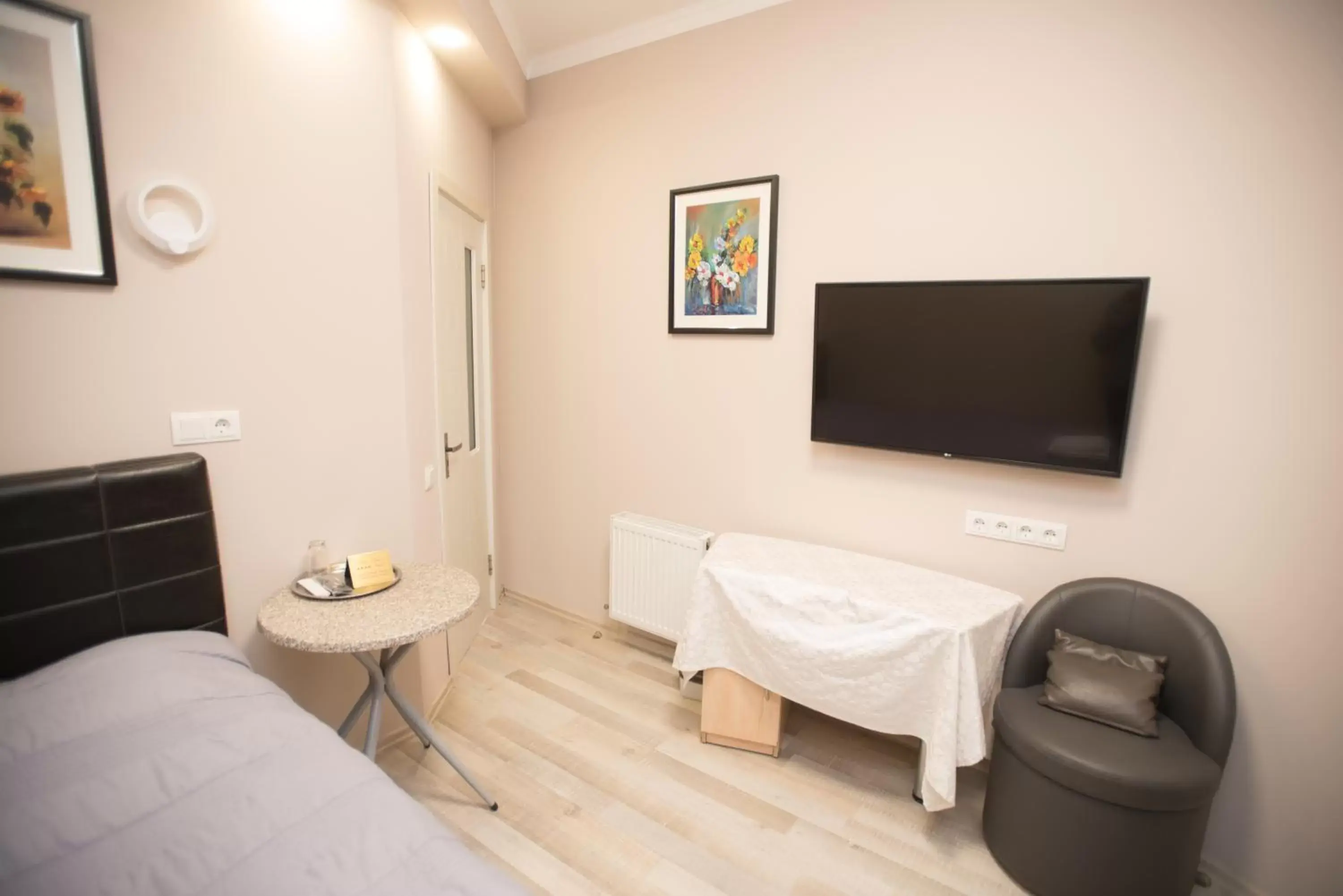 Budget Single Room - single occupancy in Altin Palace Budget Single Room - single occupancy in Altin Palace