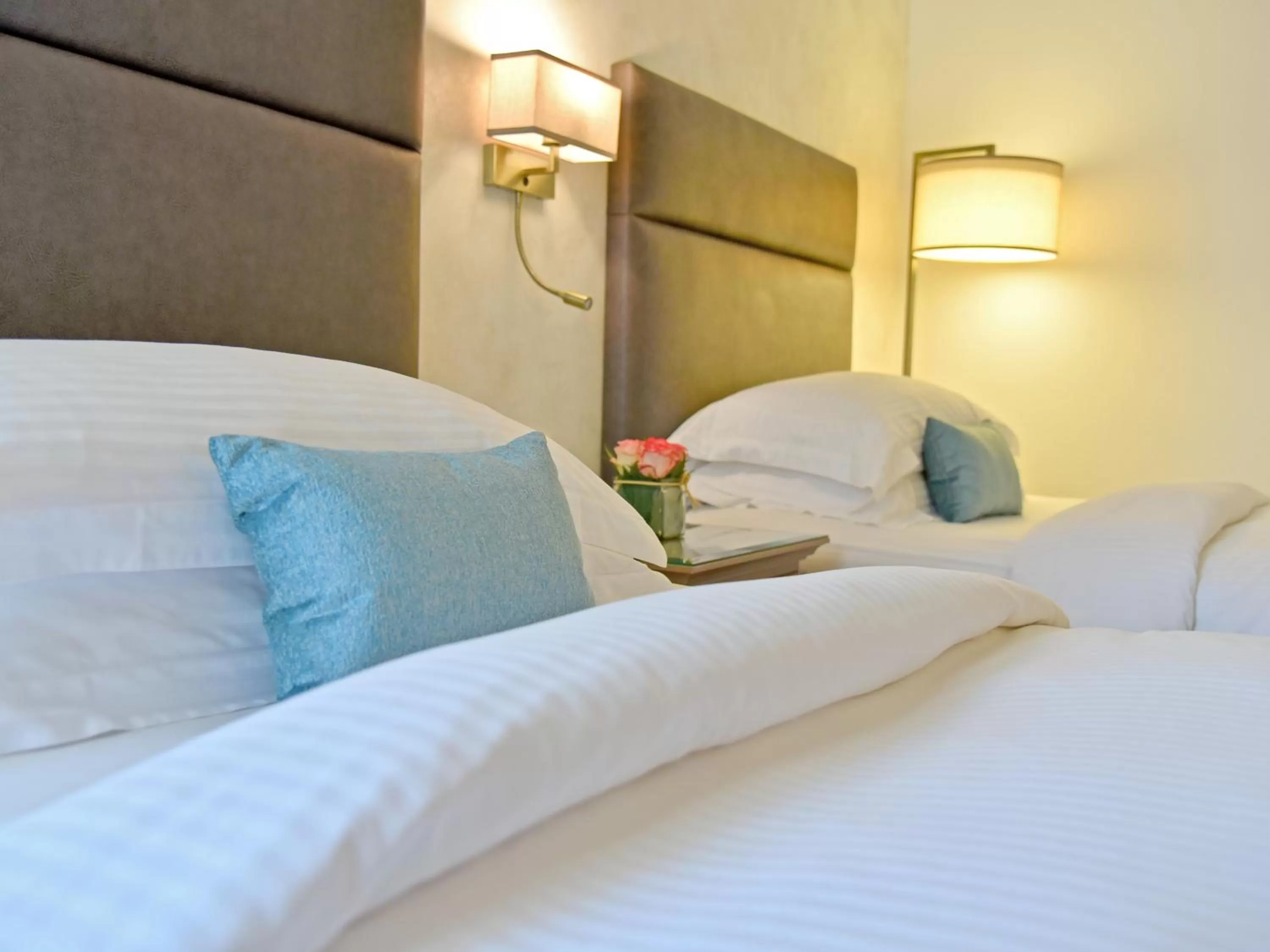 Bed in Gefinor Rotana – Beirut