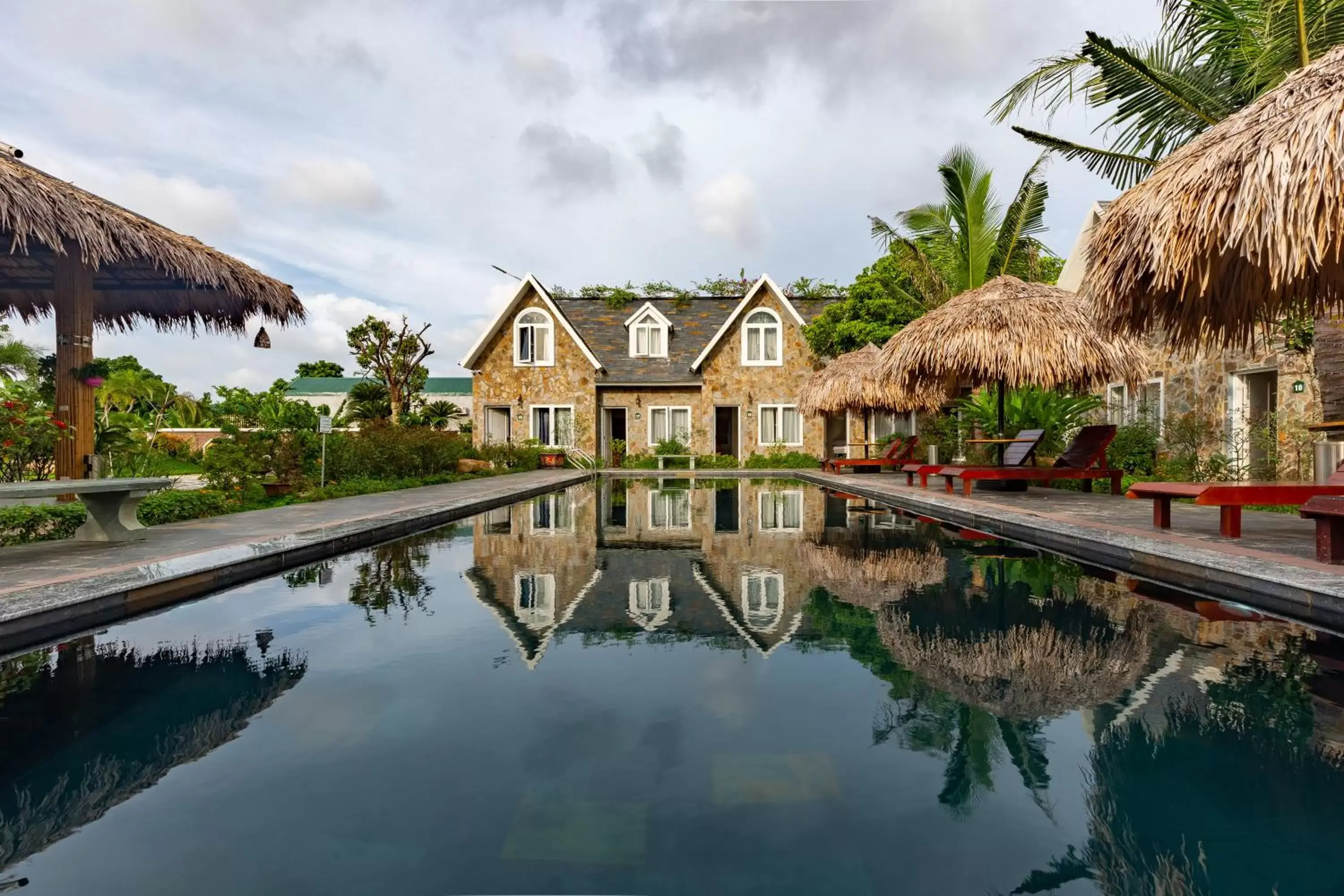 Property building in SoNa Resort Property building in SoNa Resort