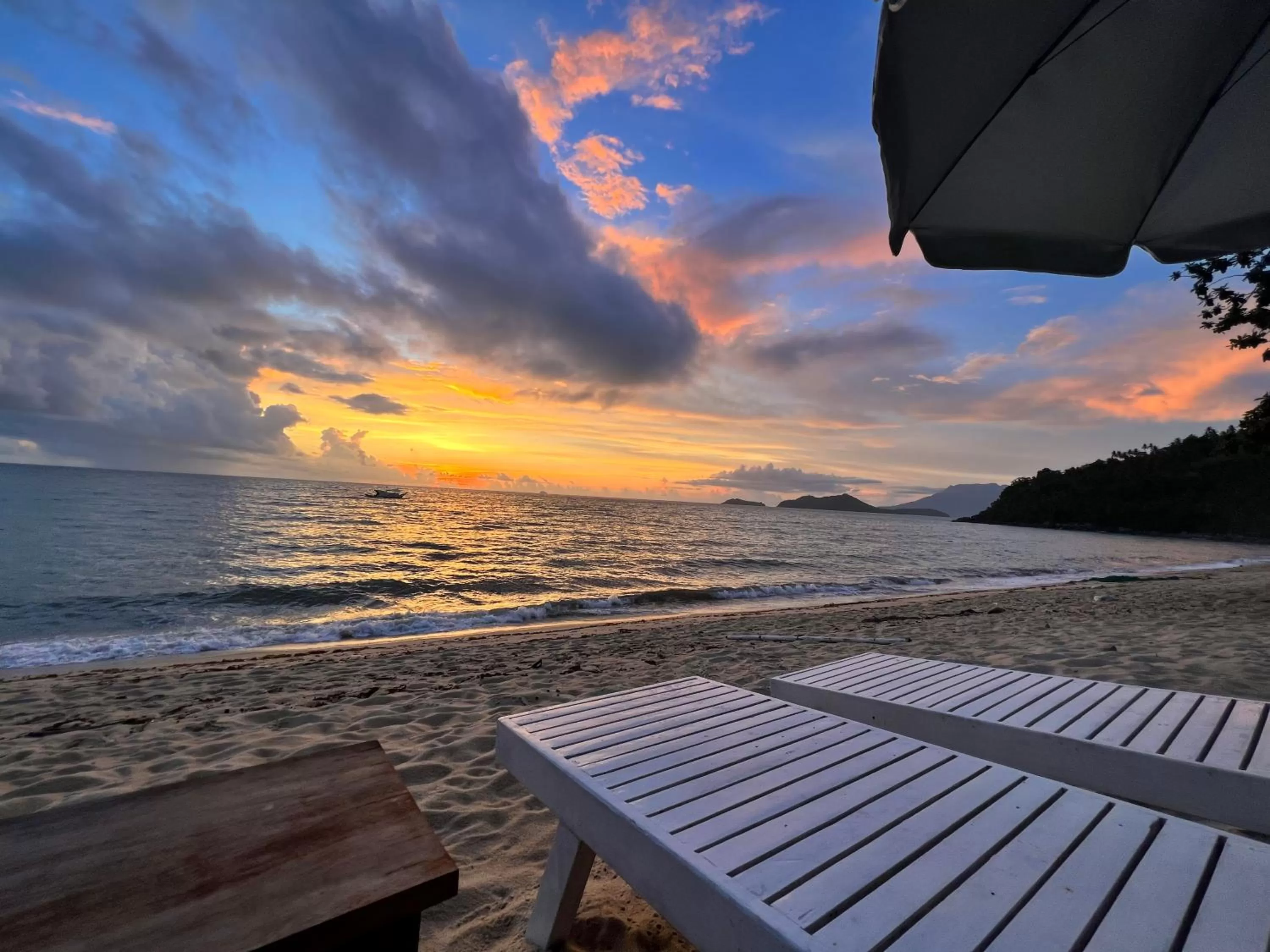 Beach in Peak View Resort