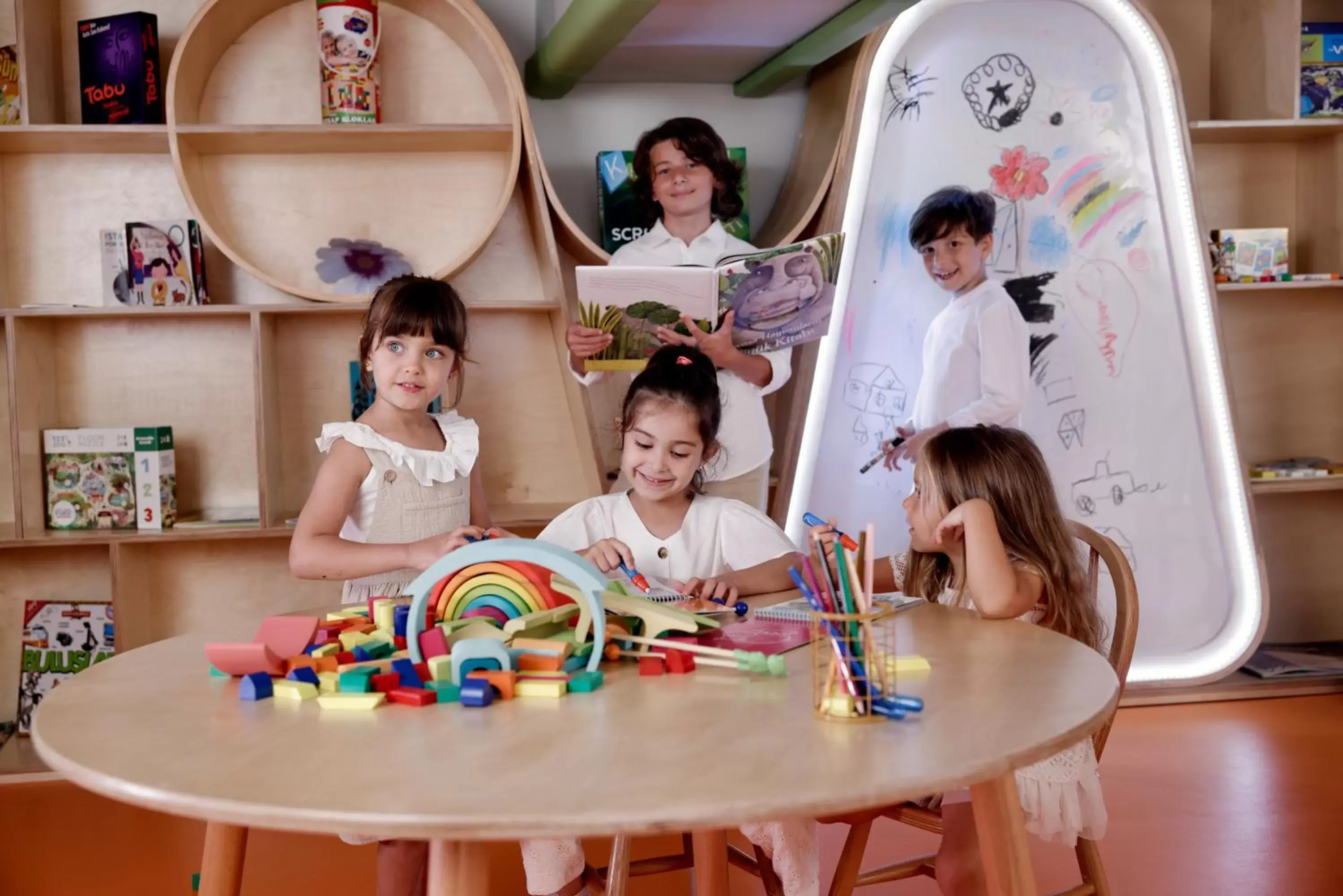 Kids's club, Children in Six Senses Kocatas Mansions