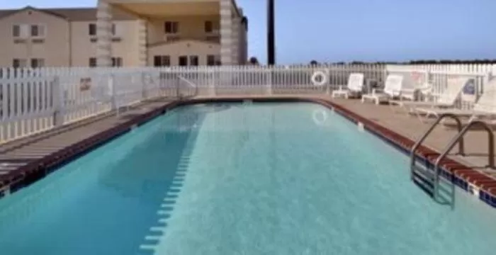 Swimming pool in Days Inn by Wyndham Butler