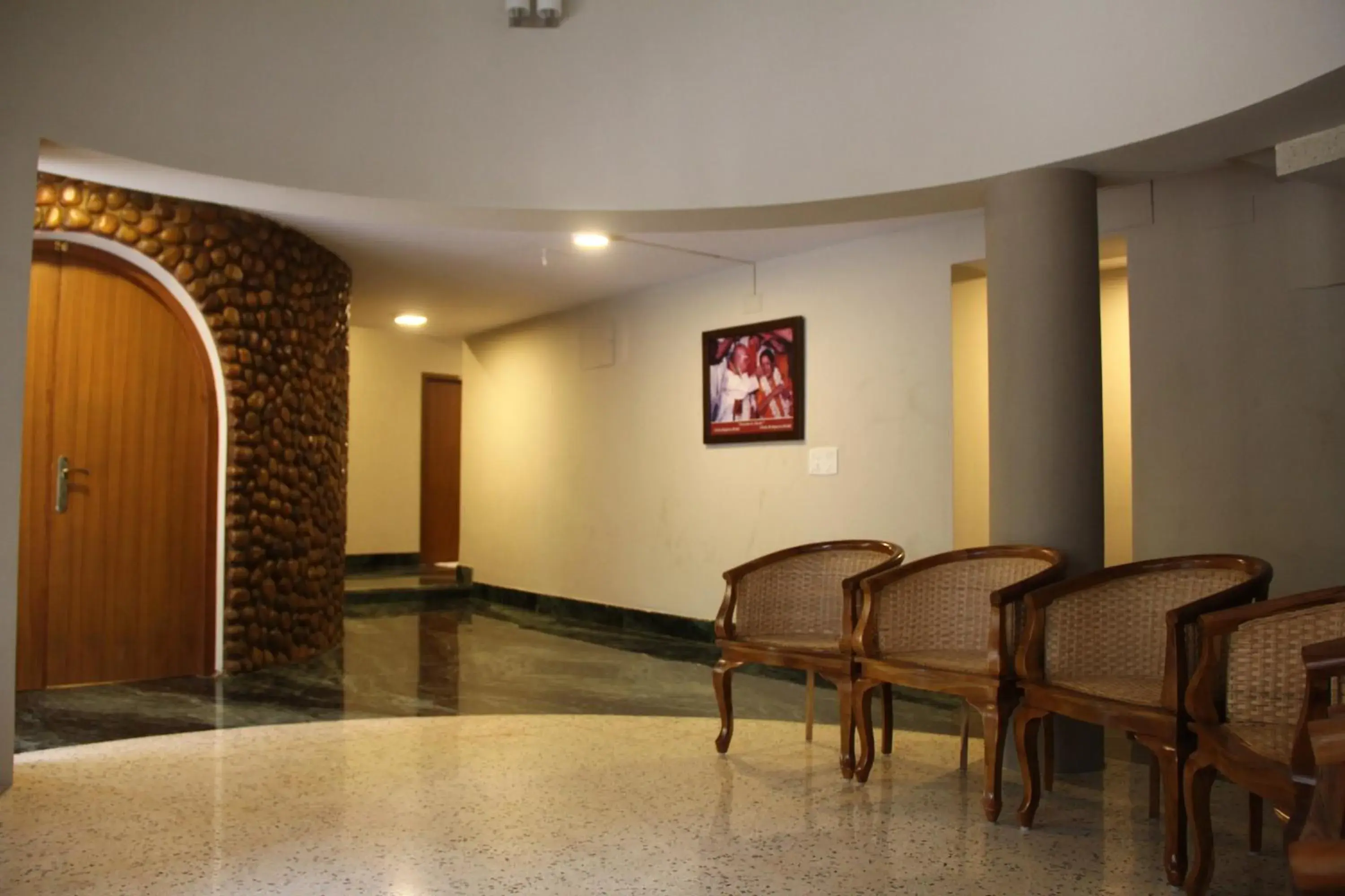 Living room in Hanu Reddy Residences Poes Garden