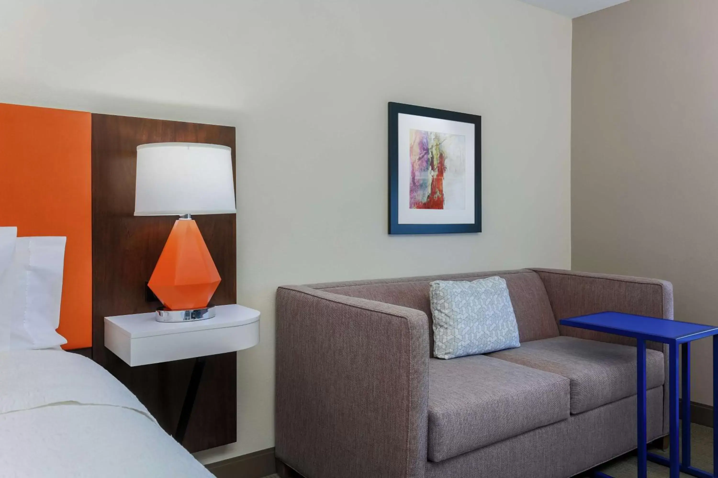 Living room, Seating Area in Hampton Inn & Suites Tallahassee I-10-Thomasville Road