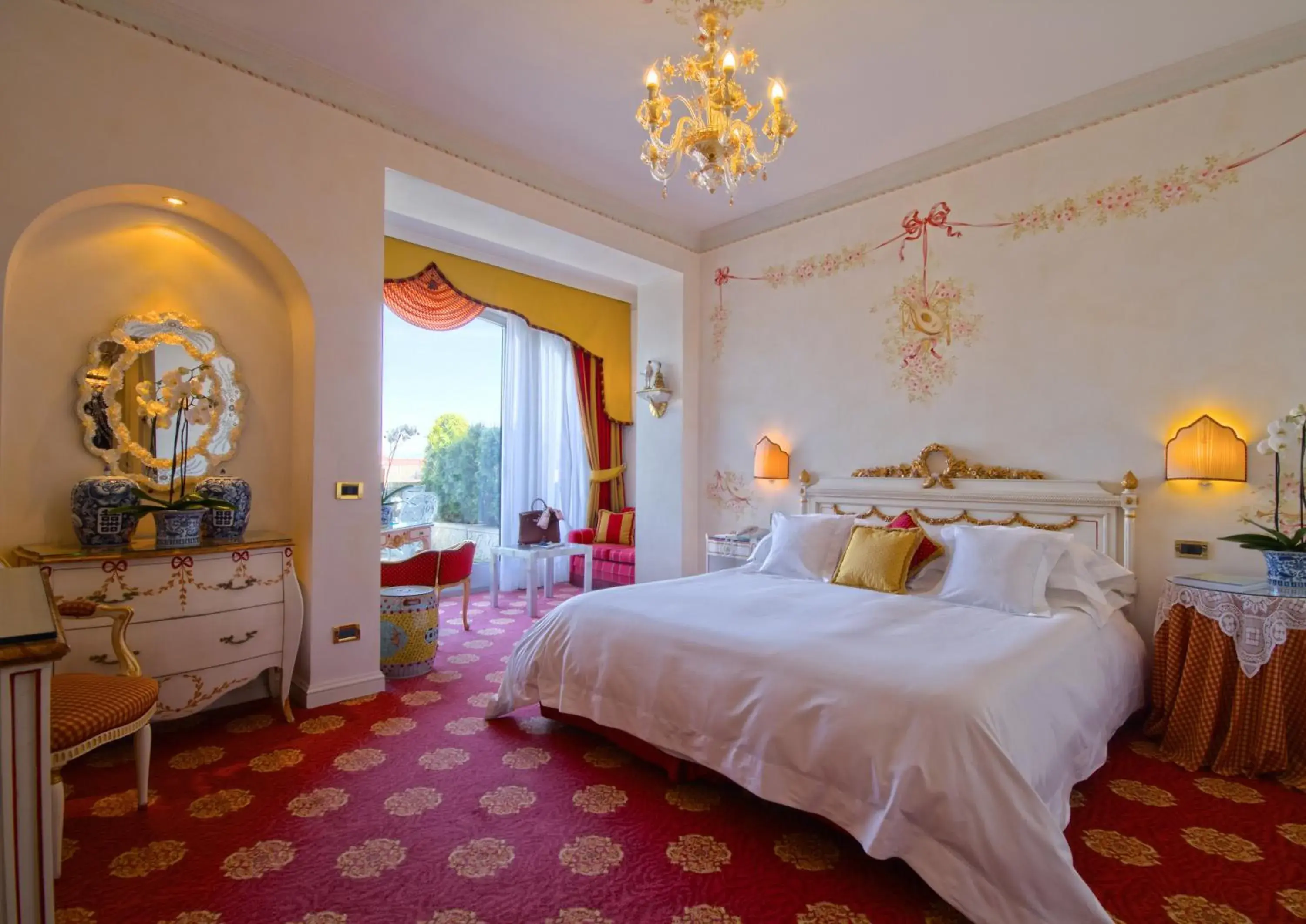 Photo of the whole room in Hotel Villa E Palazzo Aminta