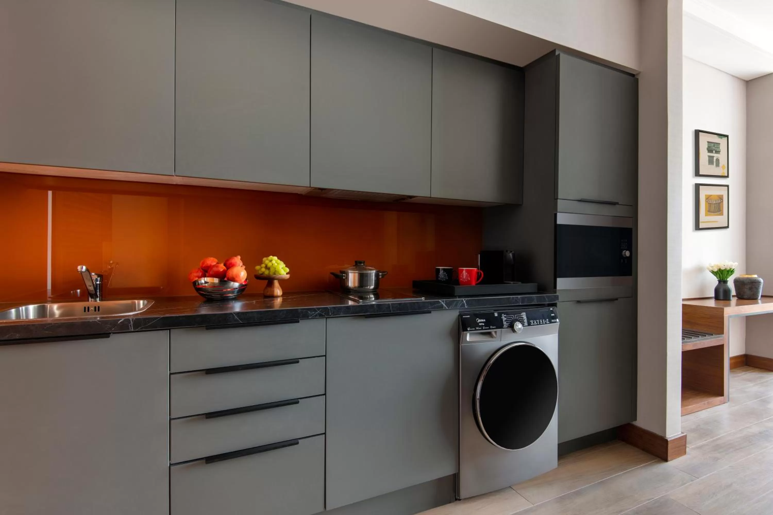 Coffee/tea facilities in Swissotel Living Jeddah