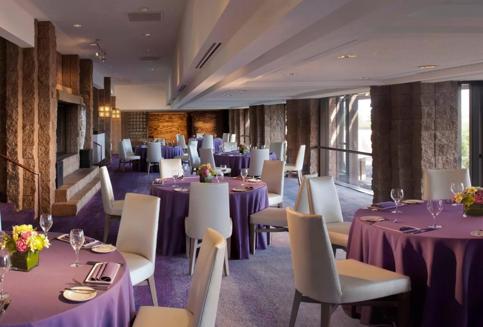 Photo of the whole room in Loews Ventana Canyon Resort