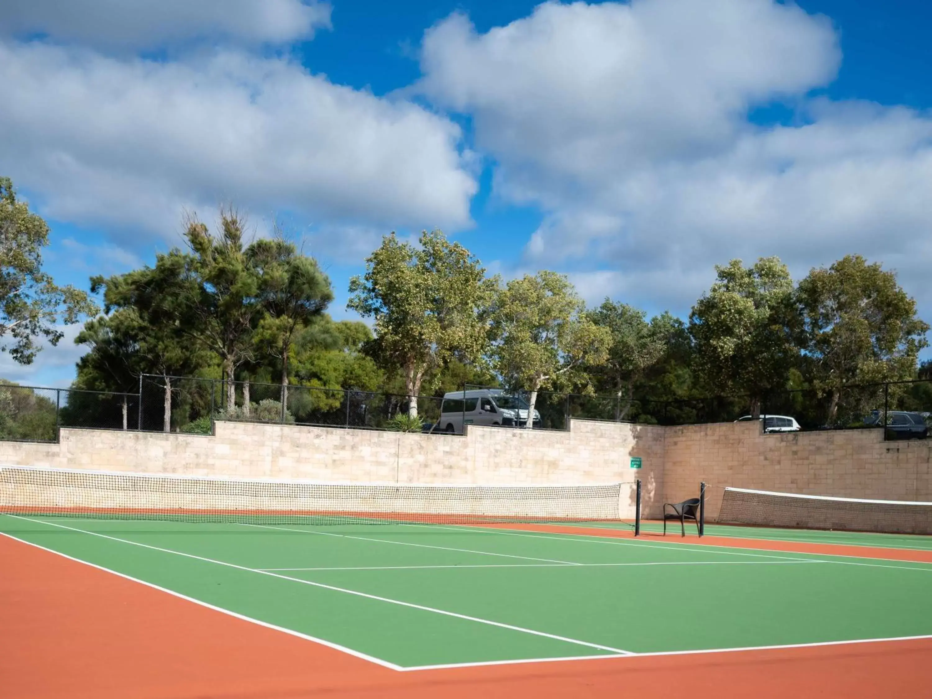 Fitness centre/facilities, Tennis/Squash in Pullman Bunker Bay Resort Margaret River