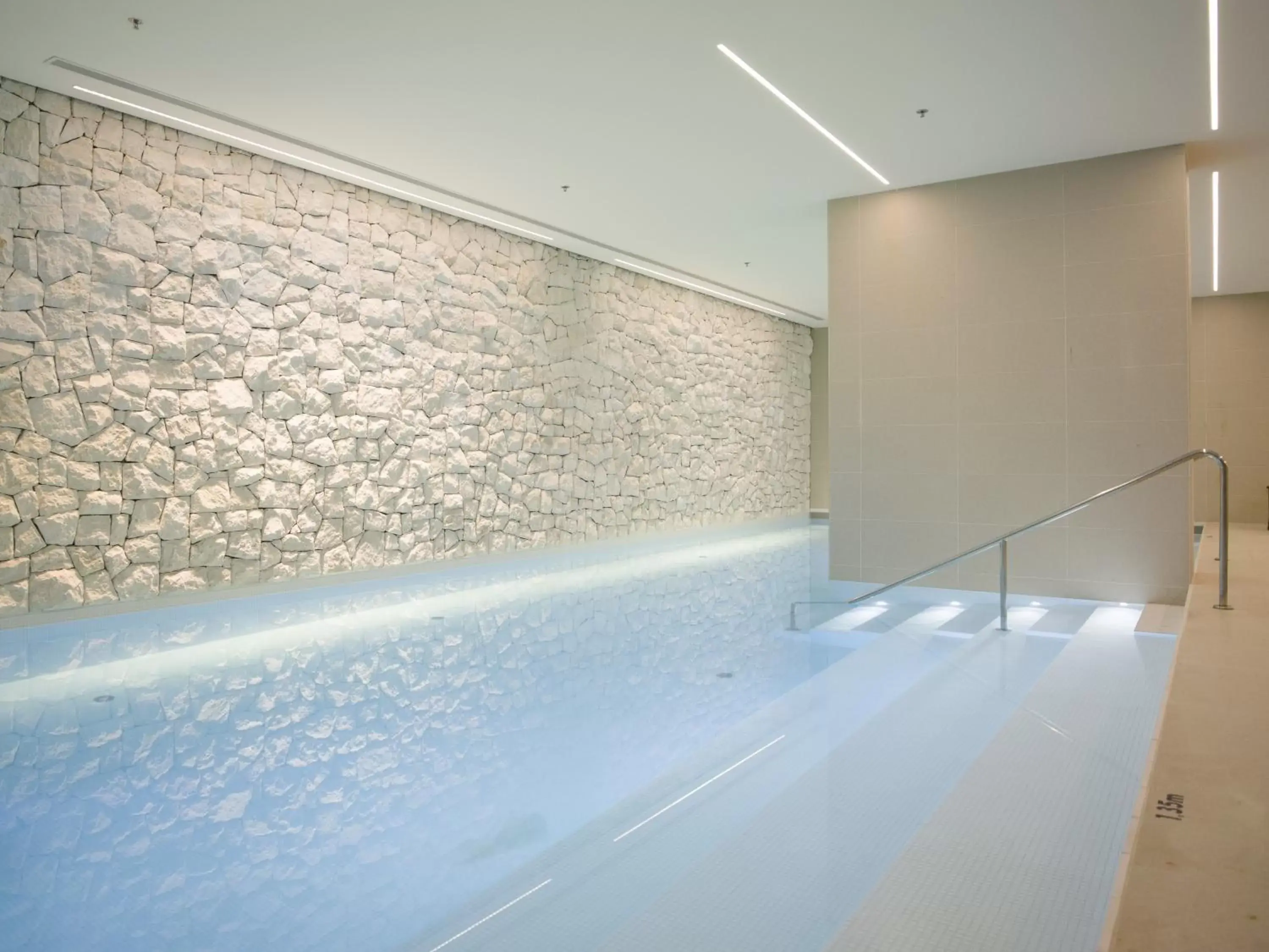 Spa and wellness centre/facilities, Swimming Pool in Hotel Kompas