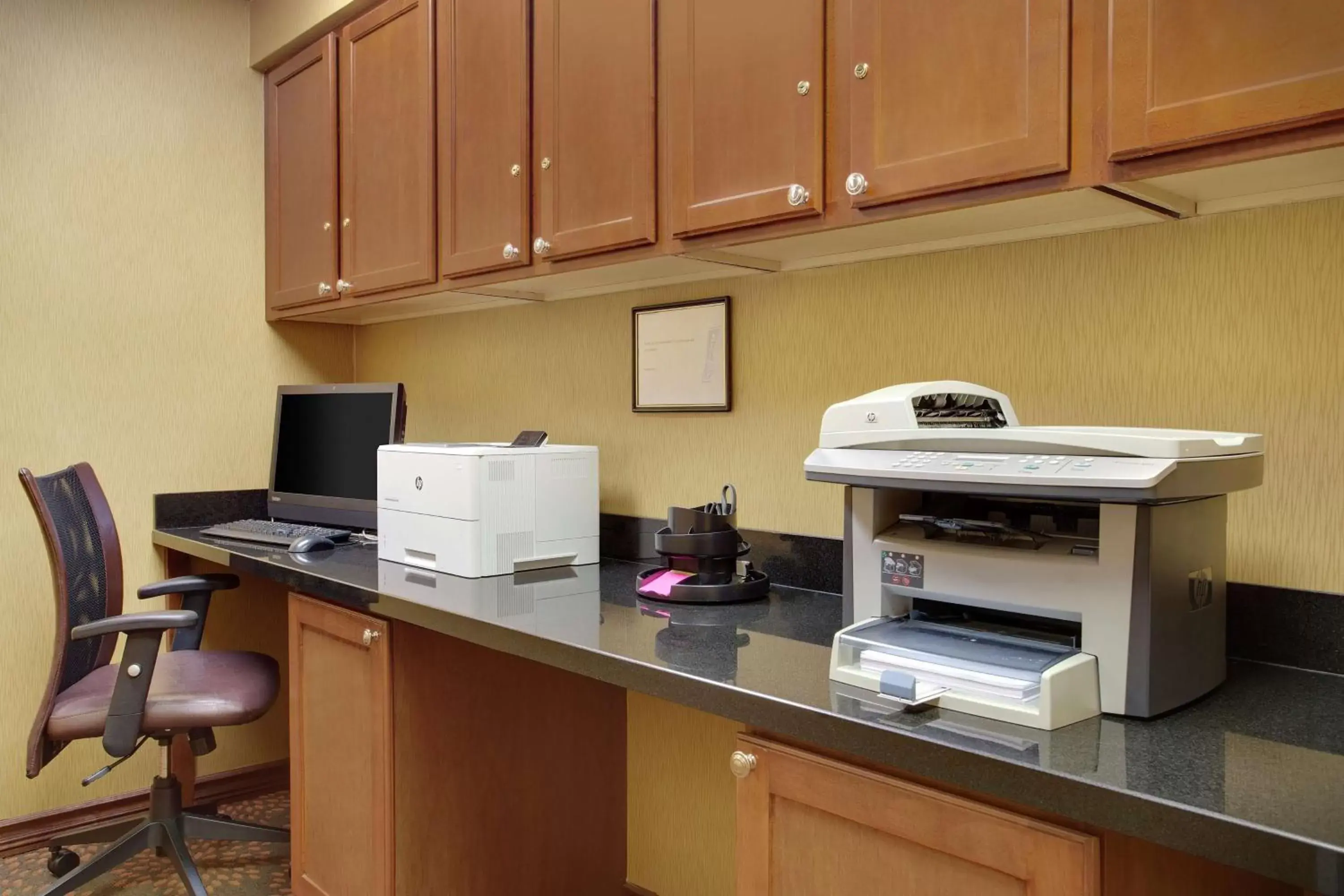 Business facilities, Kitchen/Kitchenette in Homewood Suites by Hilton Tampa-Brandon