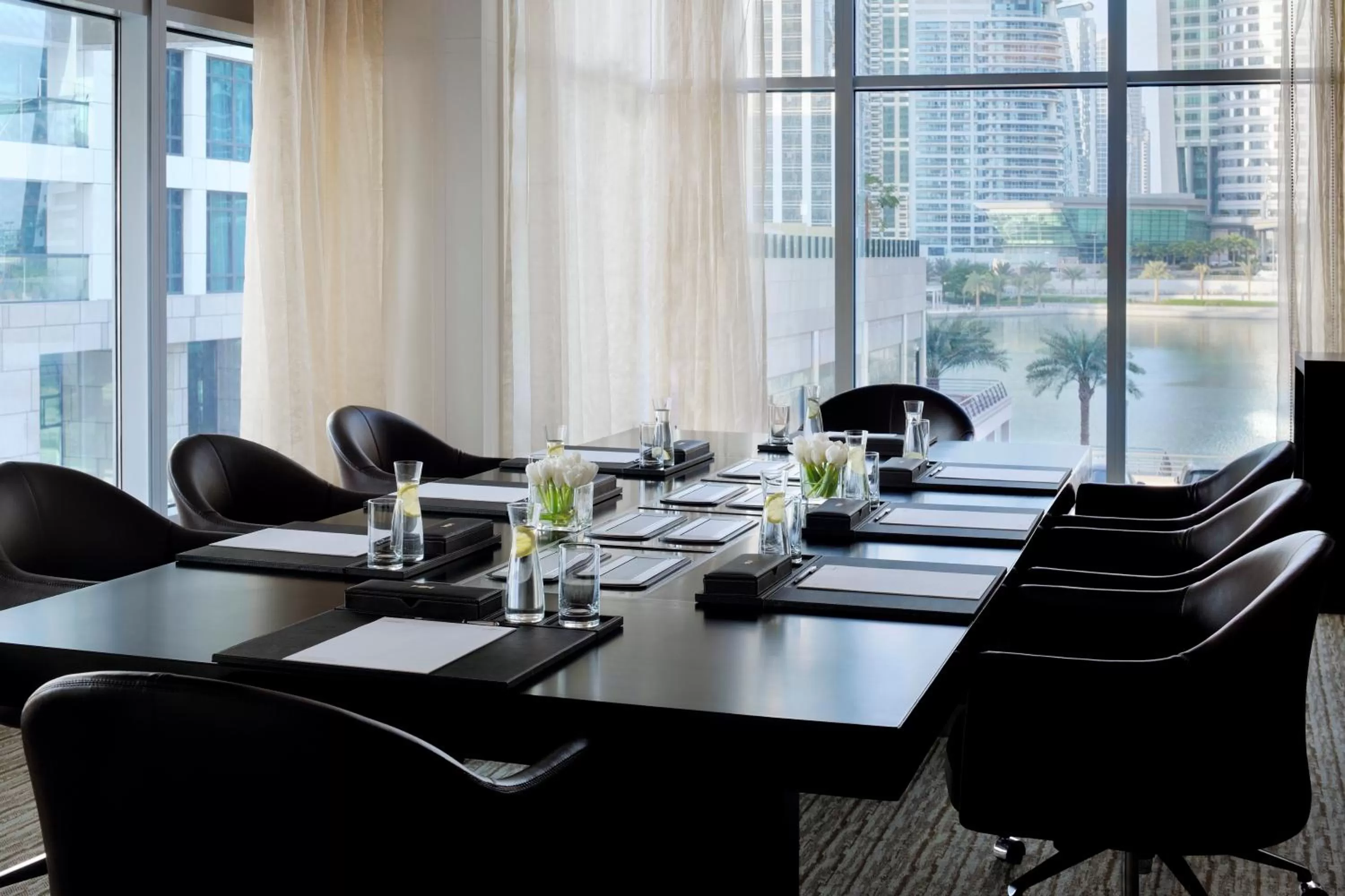 Business facilities in Mövenpick Hotel Jumeirah Lakes Towers Dubai
