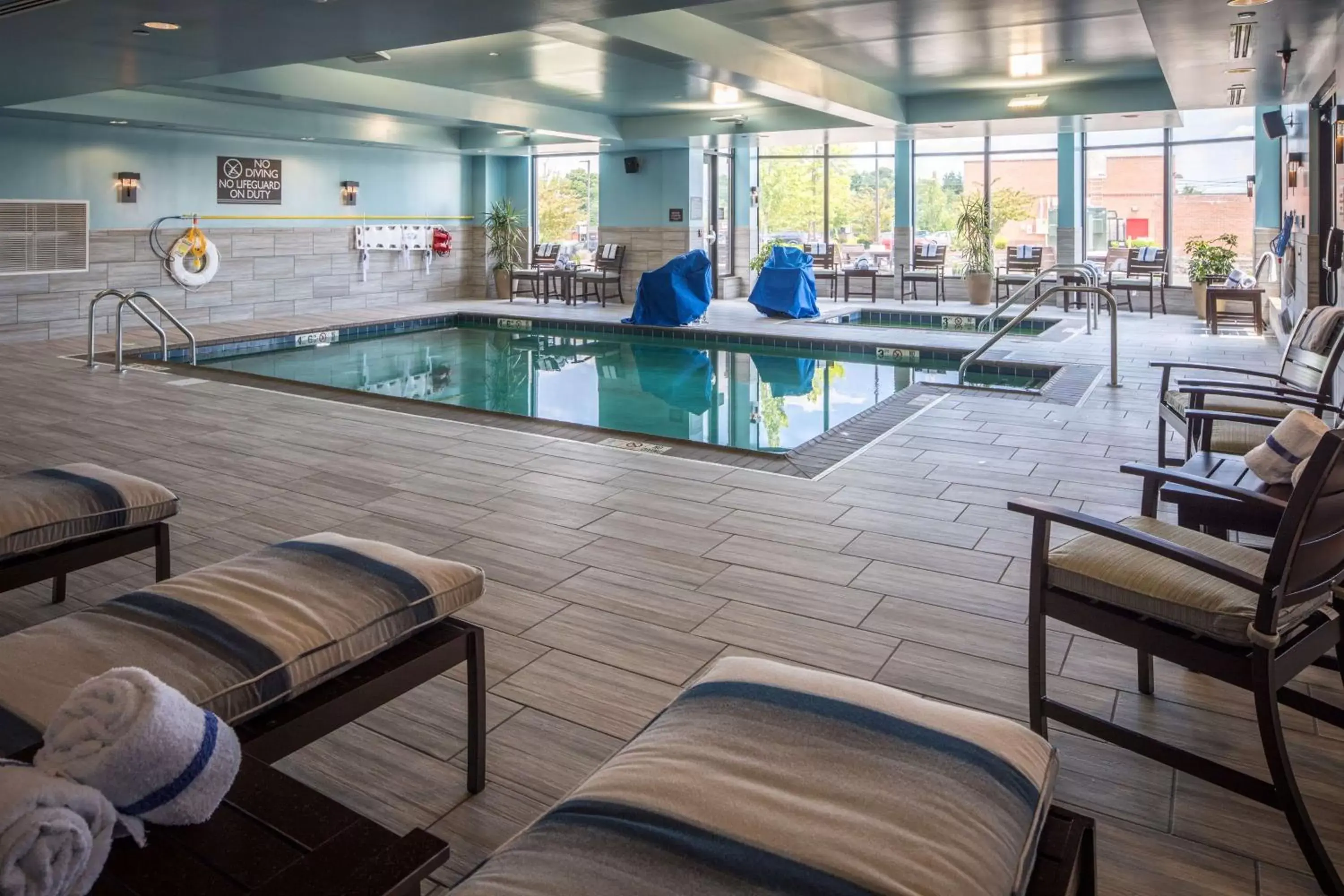 Pool view, Swimming Pool in Hilton Garden Inn Pittsburgh Airport