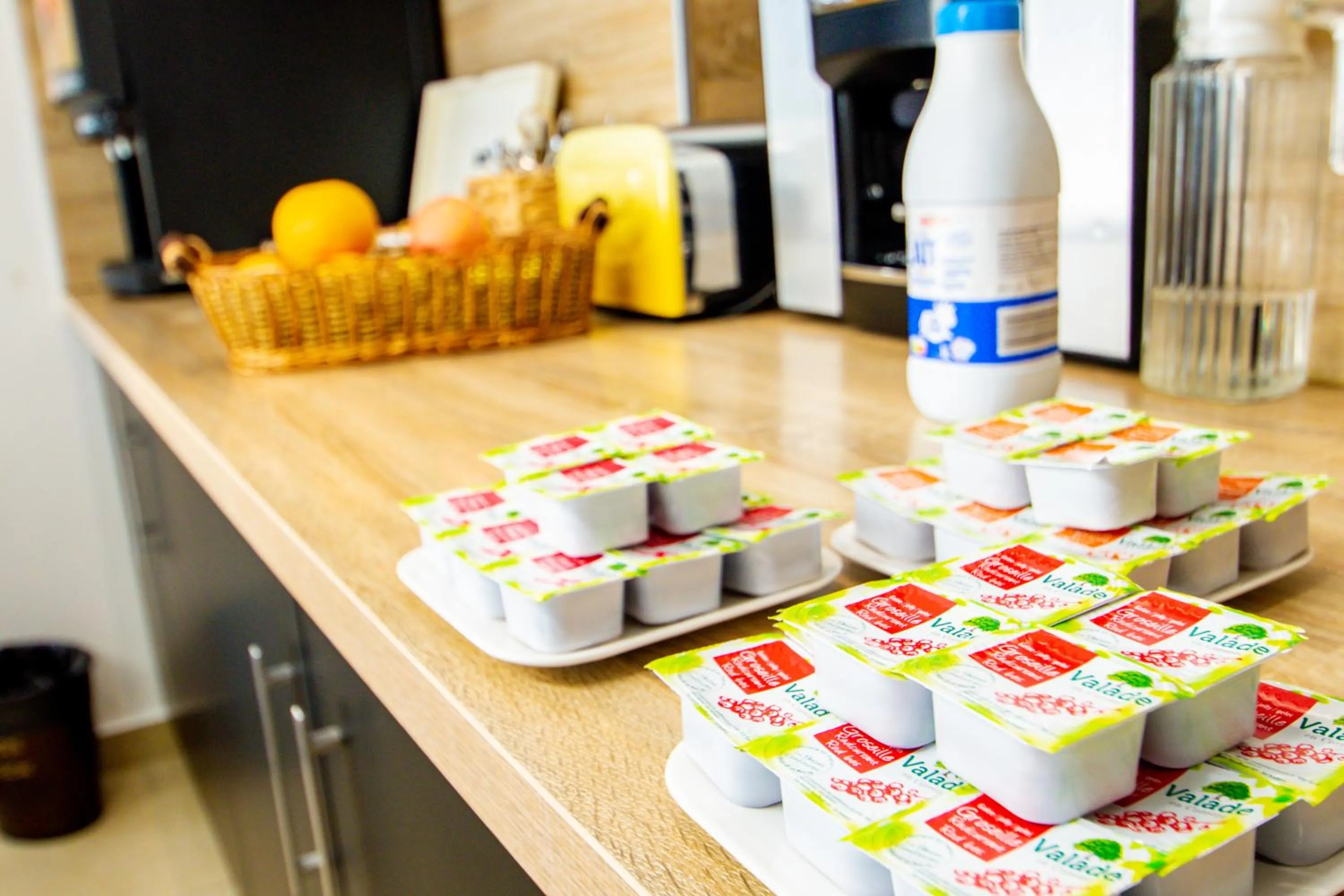 Food and drinks in Hôtel Parisien