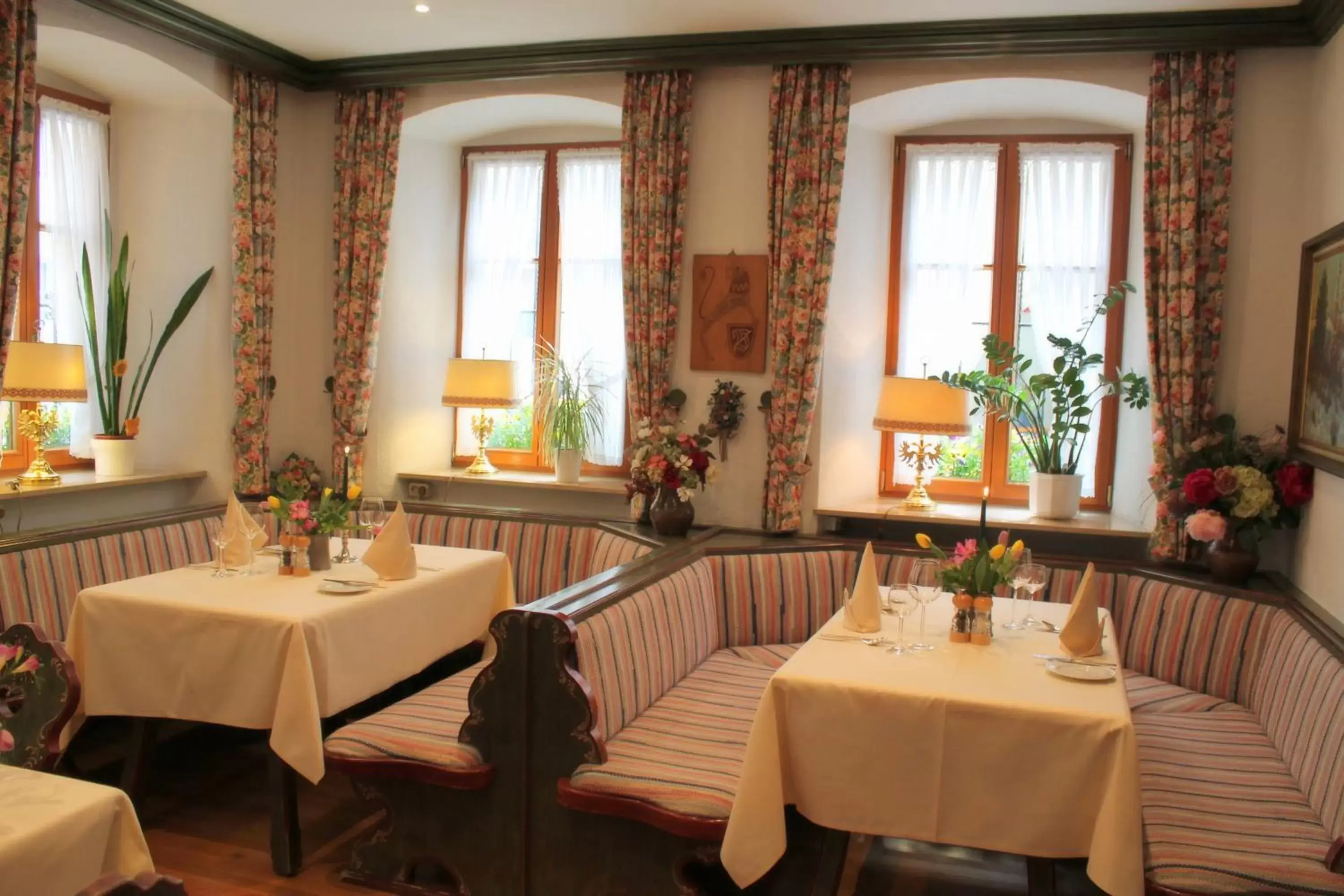 Restaurant/Places to Eat in Tilman Riemenschneider