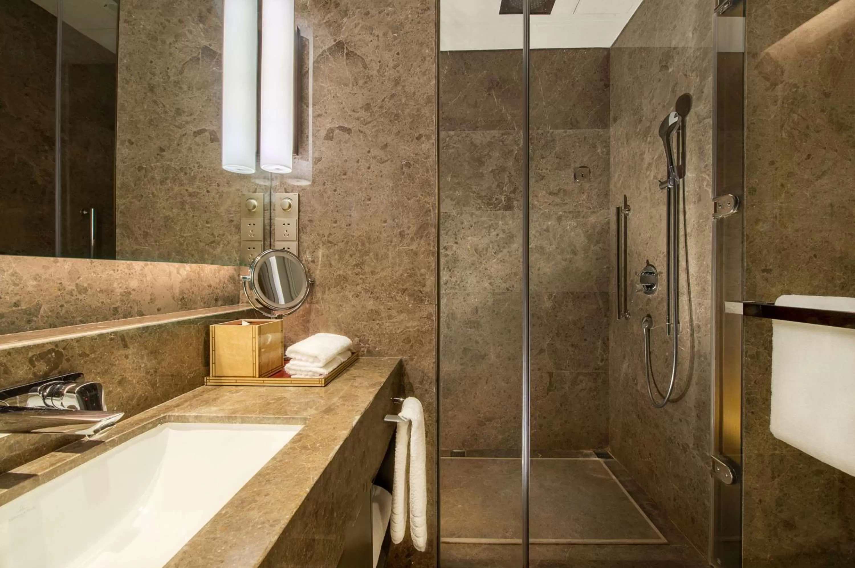 Bathroom in Conrad Tianjin