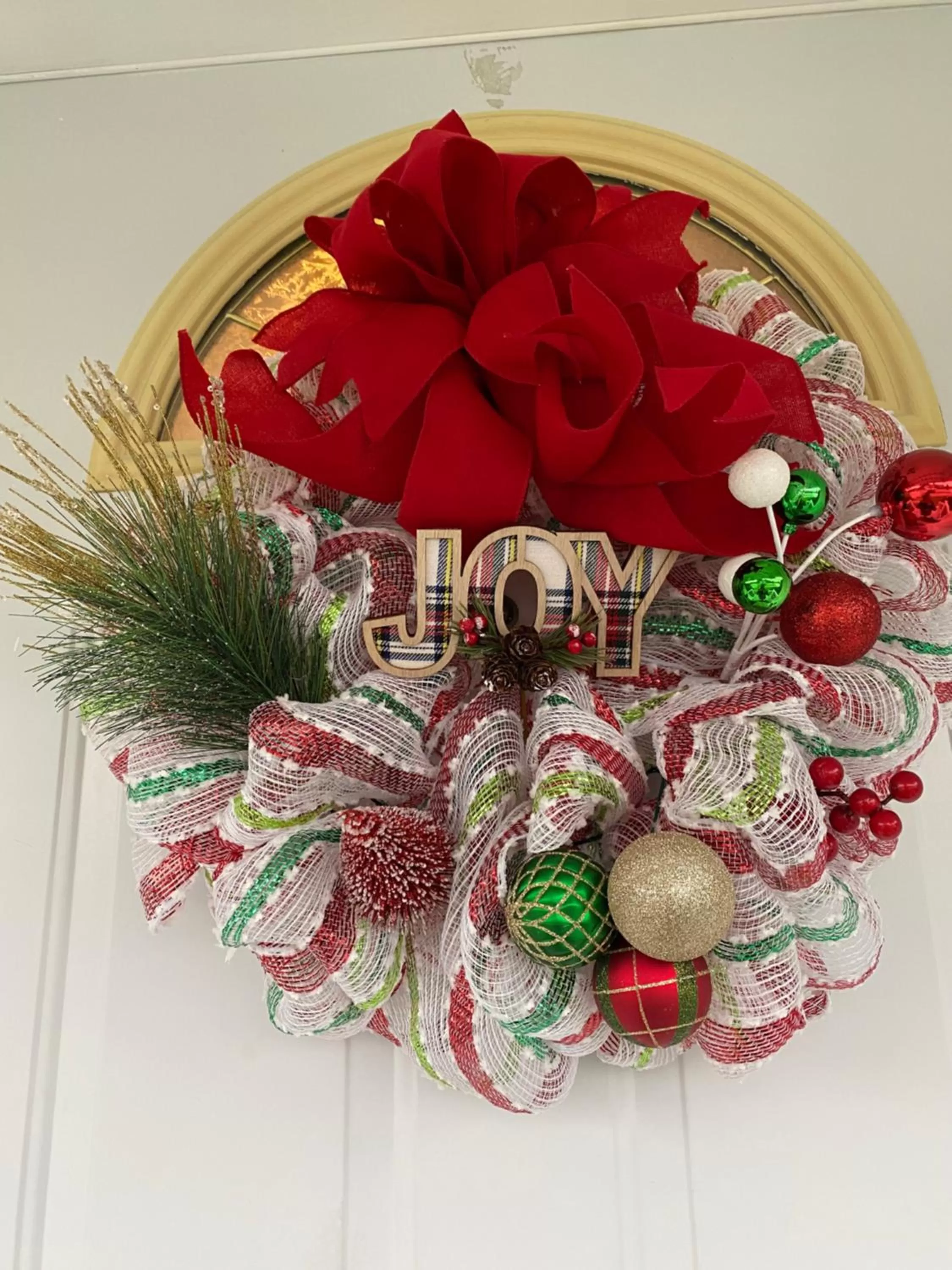 Decorative detail in Serenity