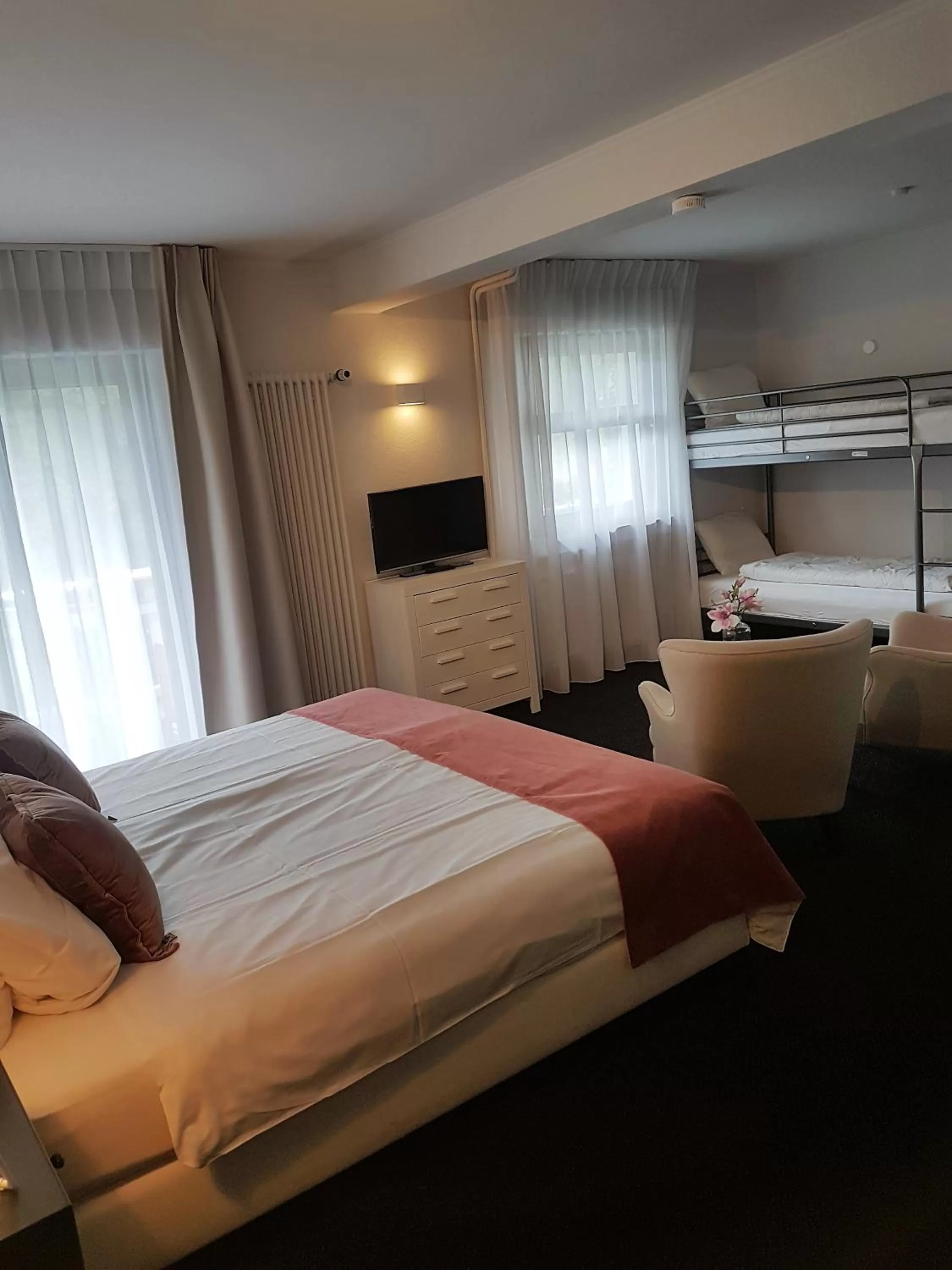 Bed in Hotel Herrloh