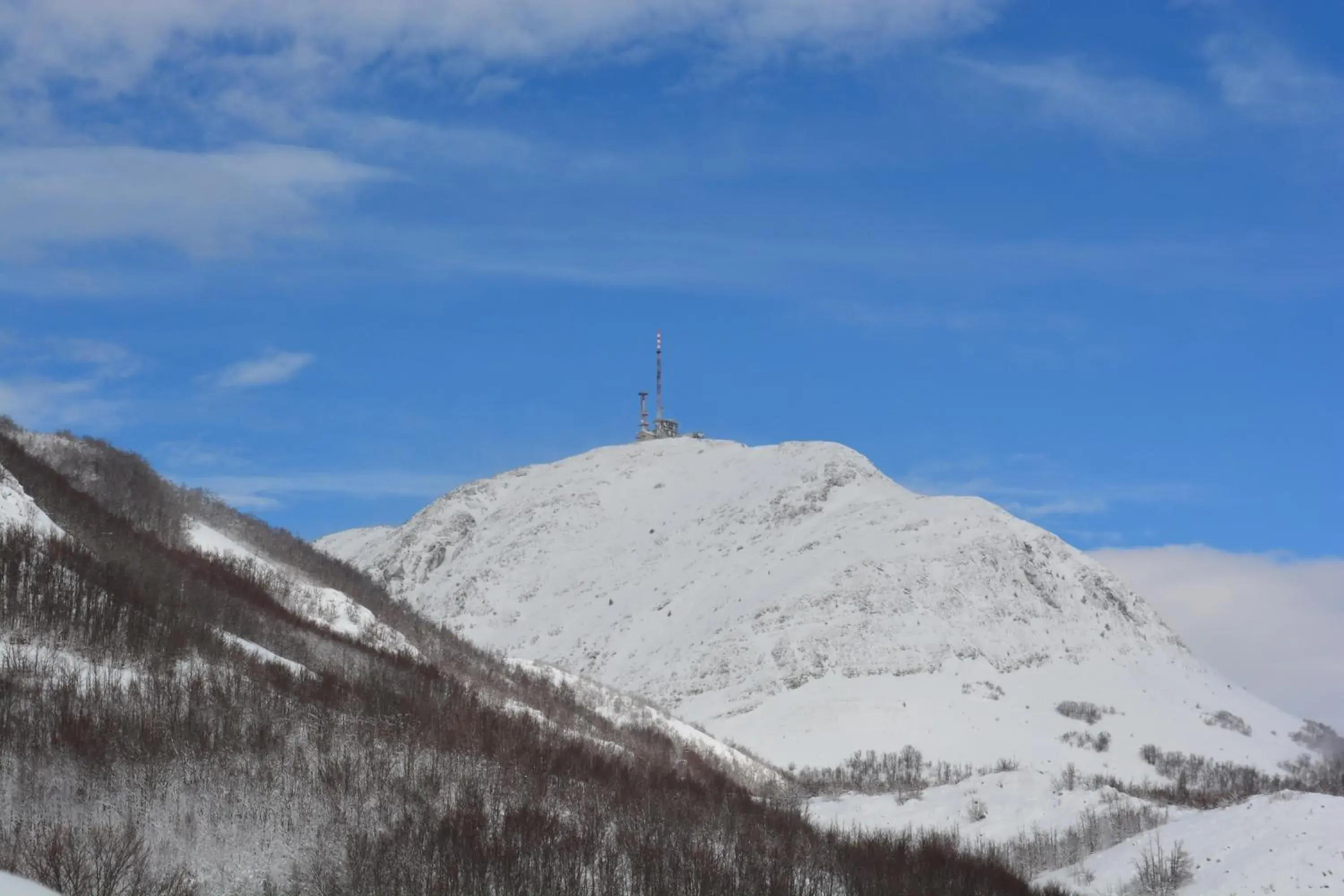 Bird's eye view, Winter in Hotel Monte Rosa