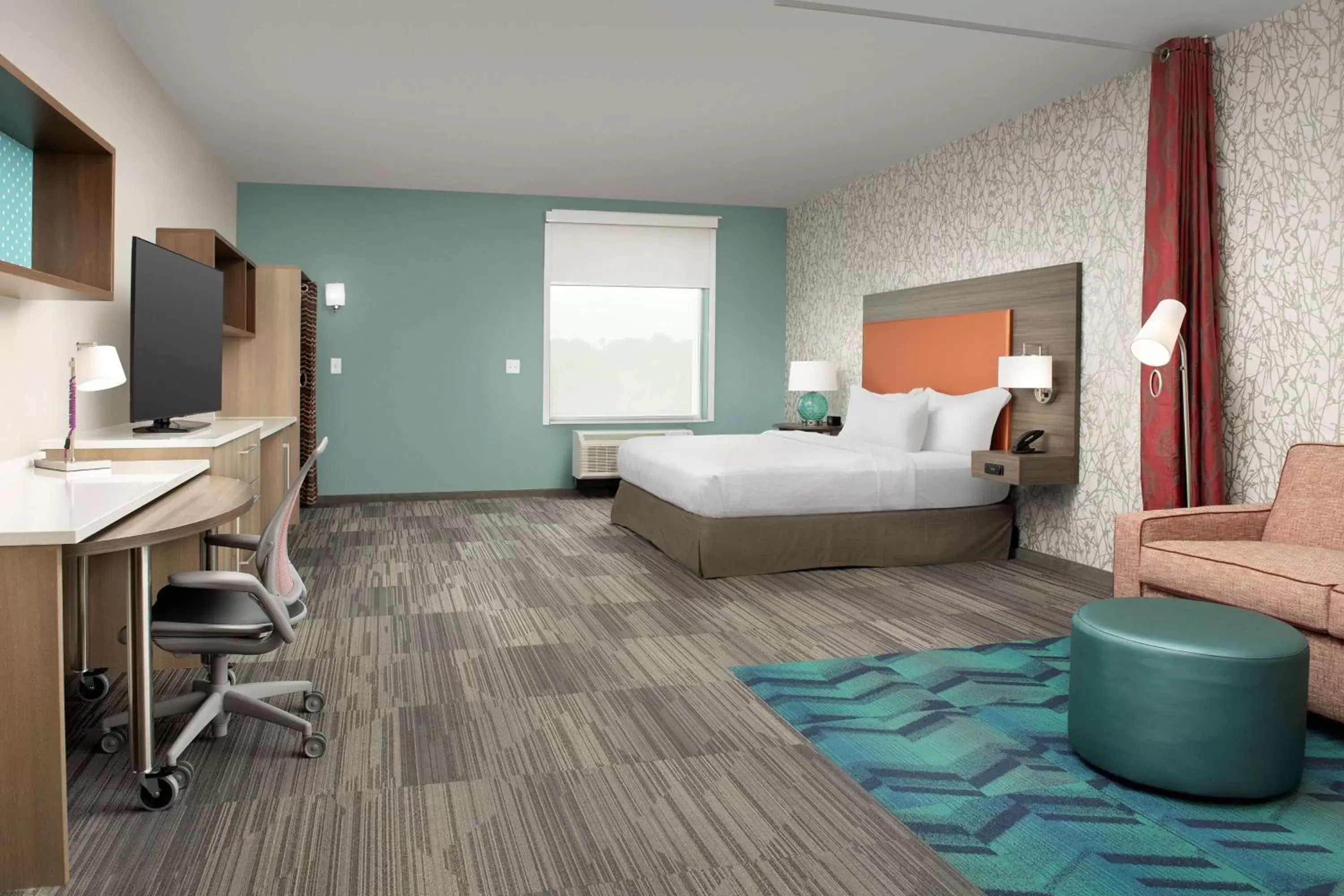 Bedroom in Home2 Suites By Hilton Columbus Polaris