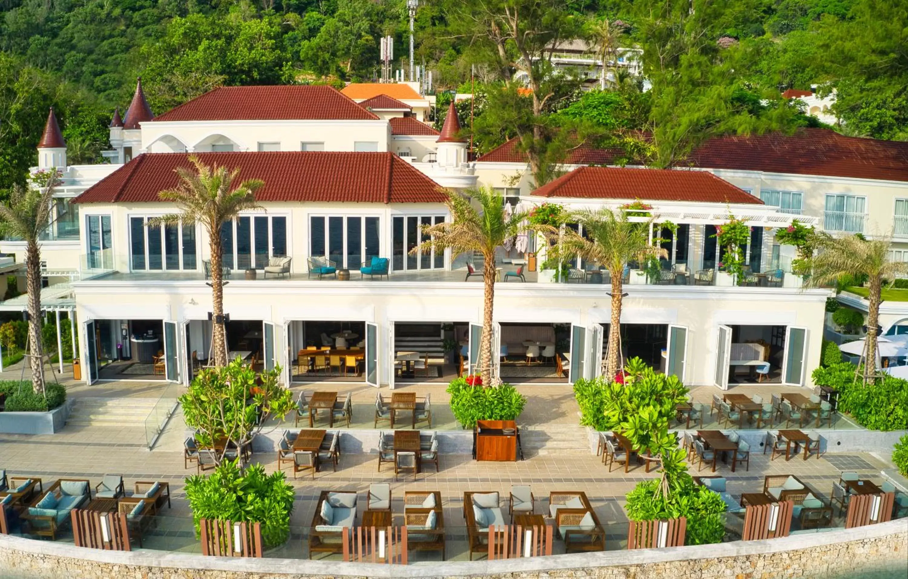 Restaurant/places to eat in Mercure Vung Tau Resort Restaurant/places to eat in Mercure Vung Tau Resort