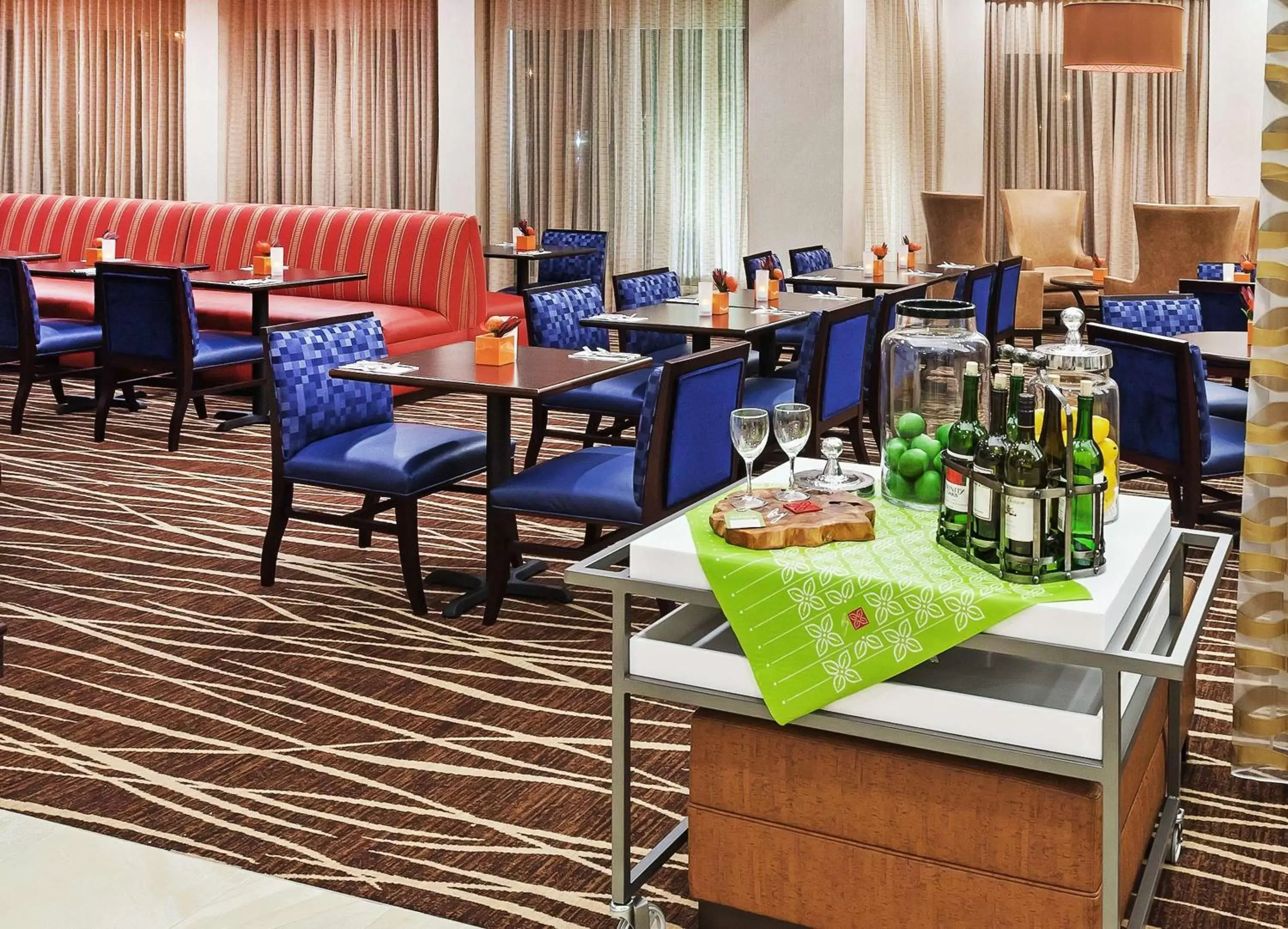 Breakfast, Restaurant/Places to Eat in Hilton Garden Inn Midland