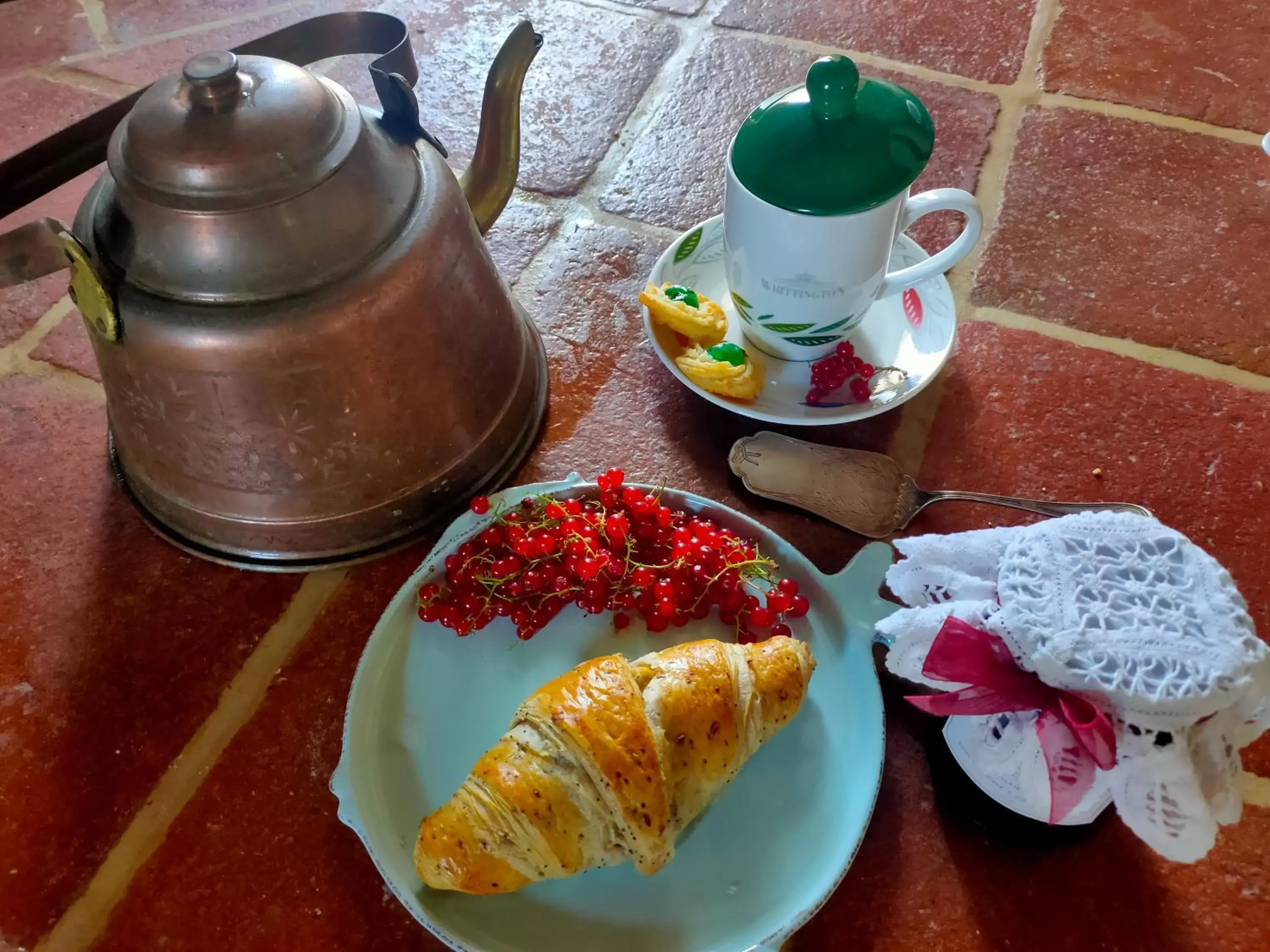 Coffee/tea facilities in Antica Taverna del Principe