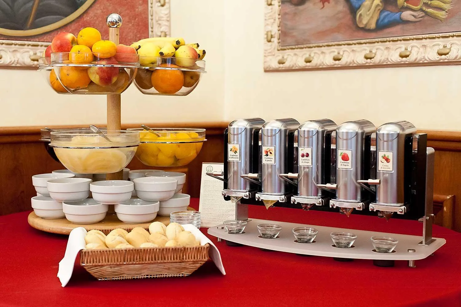 Coffee/tea facilities in Nouvel Hotel Des Bains