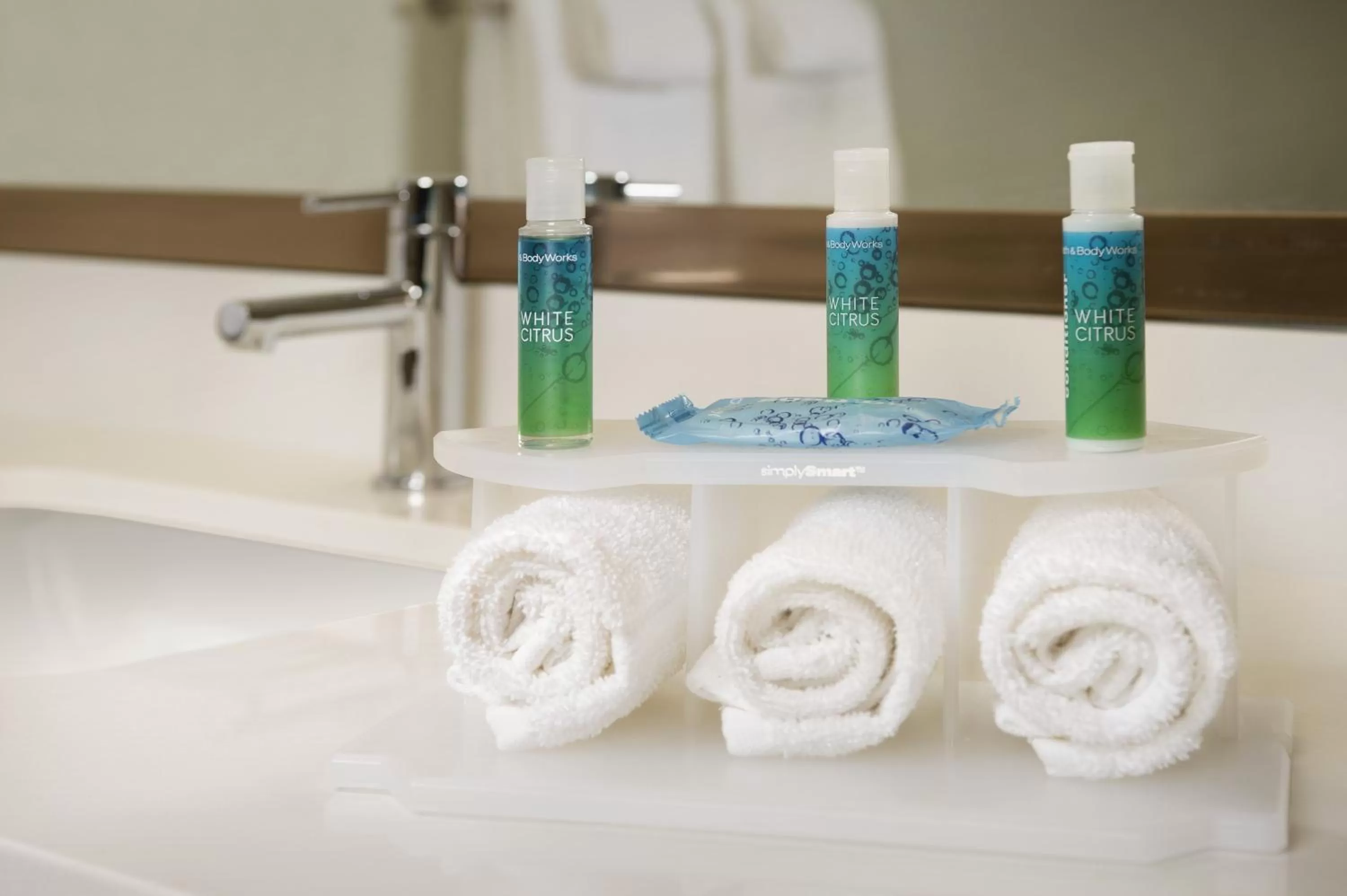 Two Queen Beds - Disability Access in Holiday Inn Express San Antonio North Riverwalk Area, an IHG Hotel