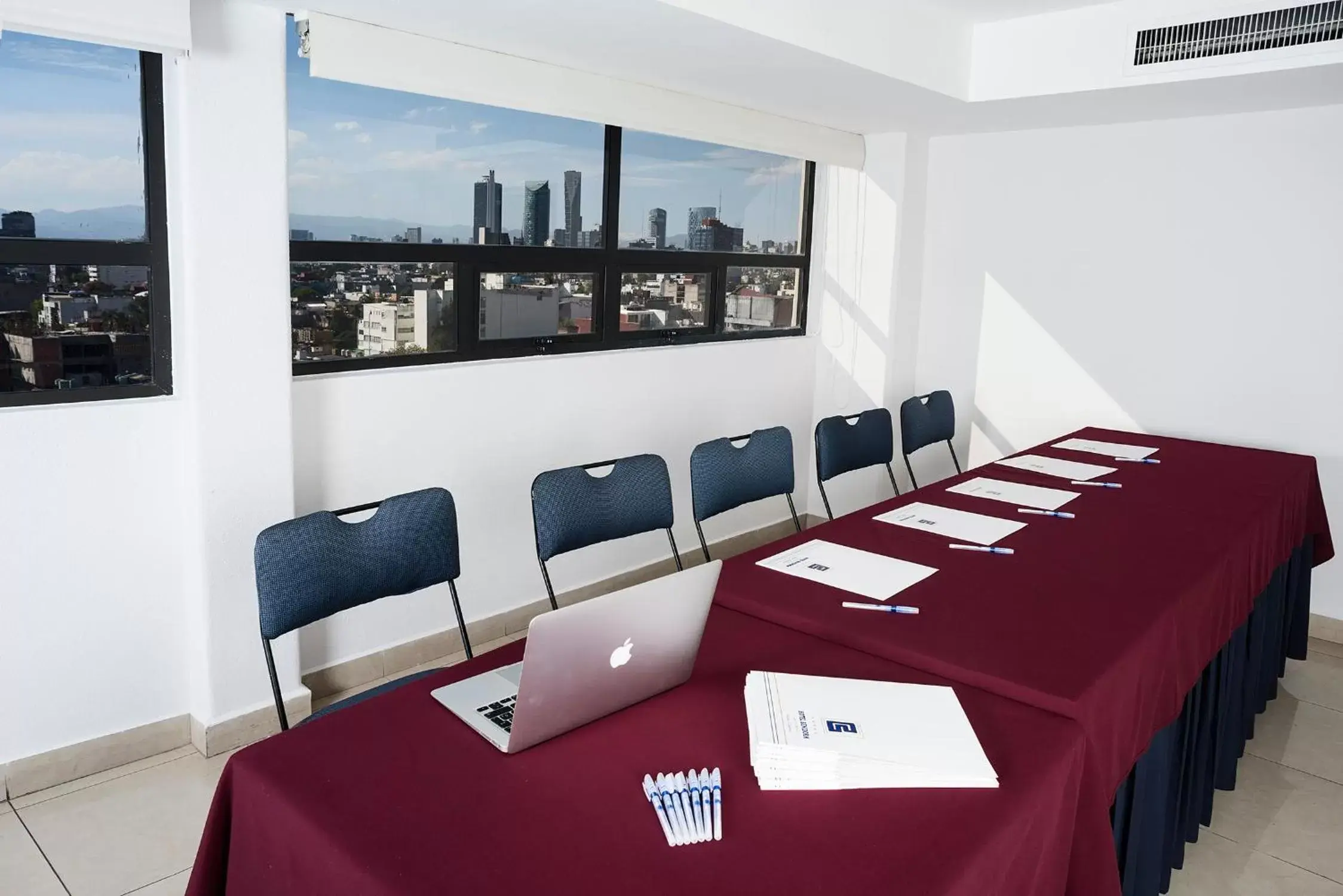 Meeting/conference room in Hotel Benidorm