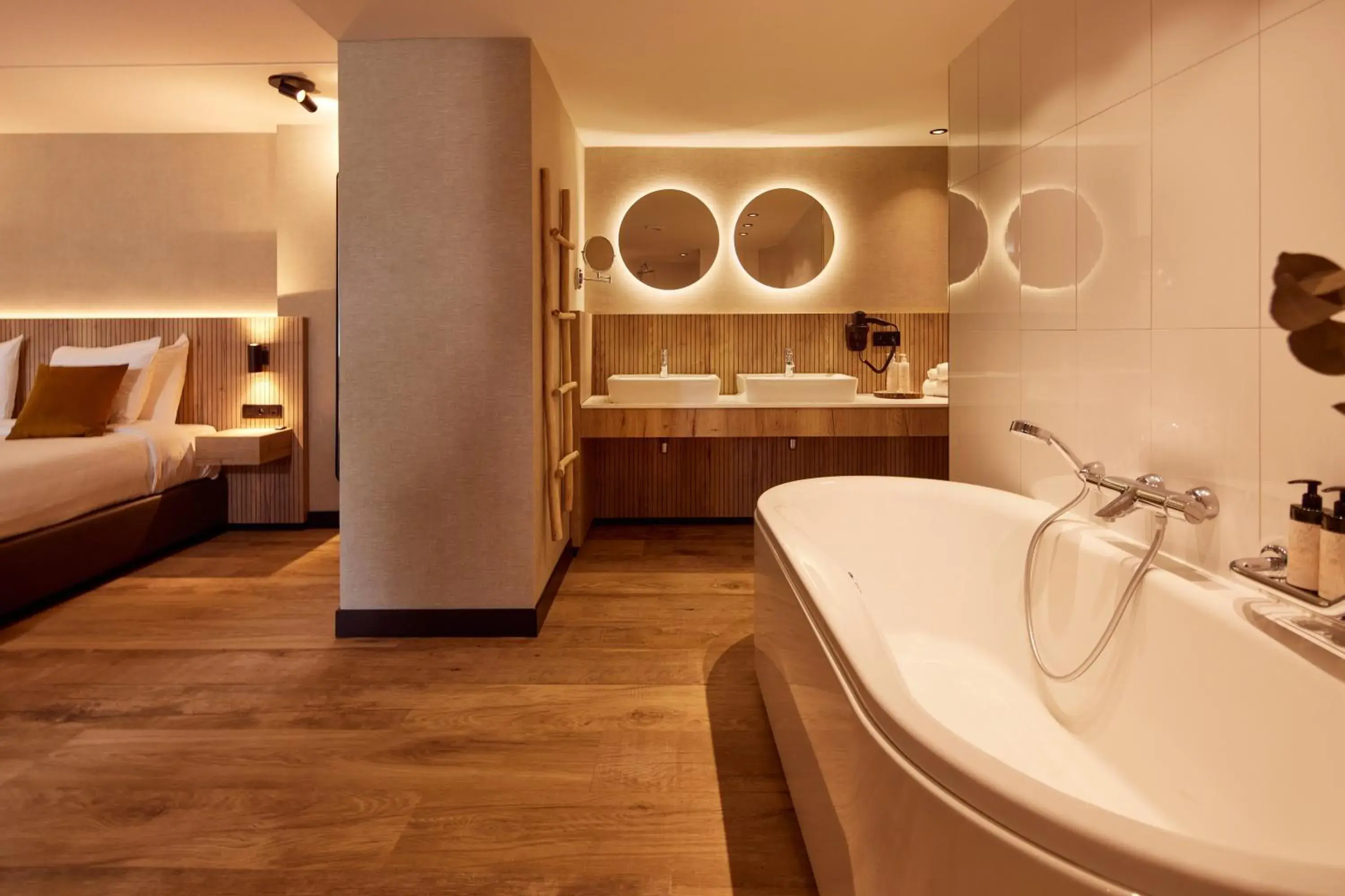 Bathroom in Van der Valk Hotel Dennenhof