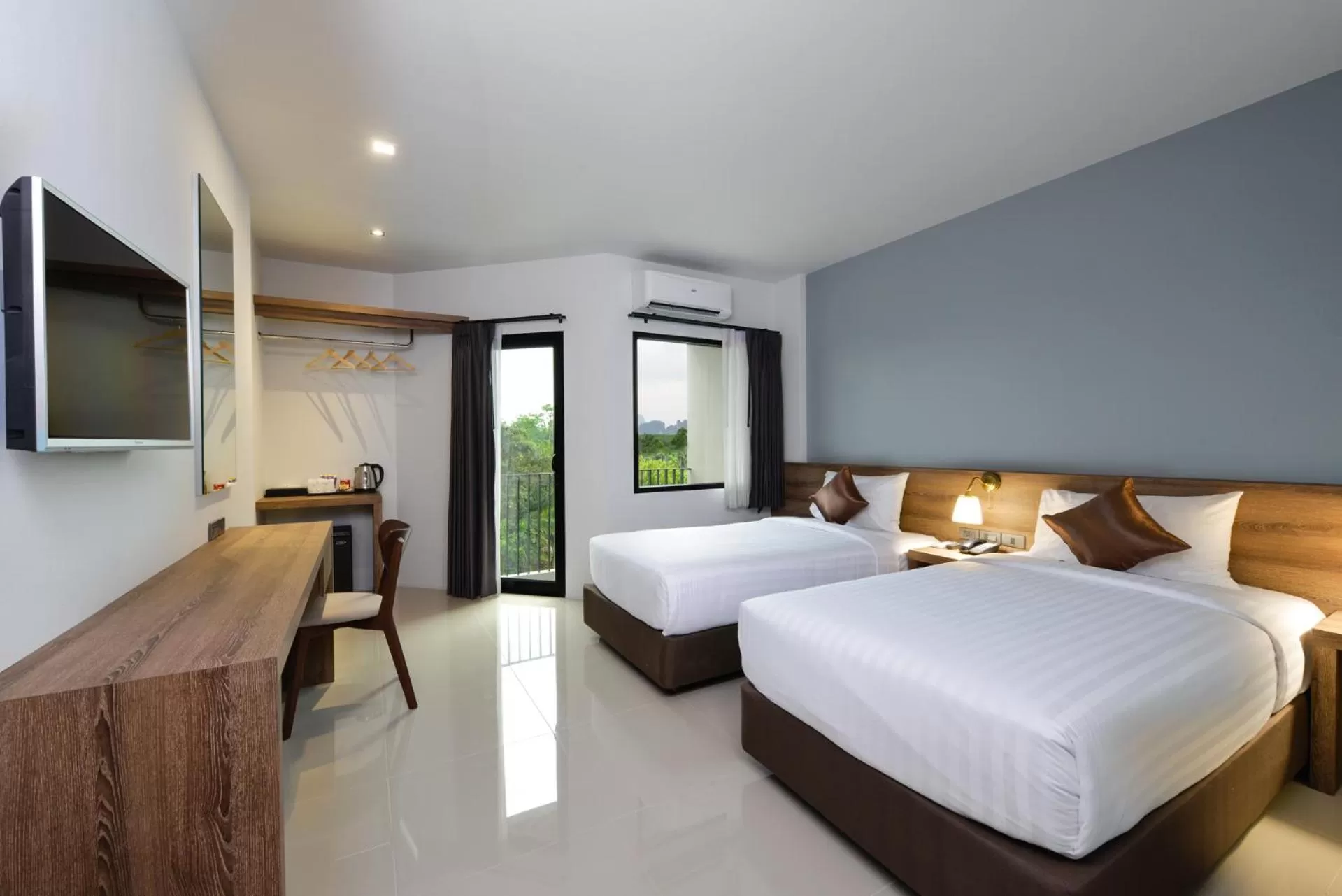 Bedroom, Bed in The Chill at Krabi Hotel