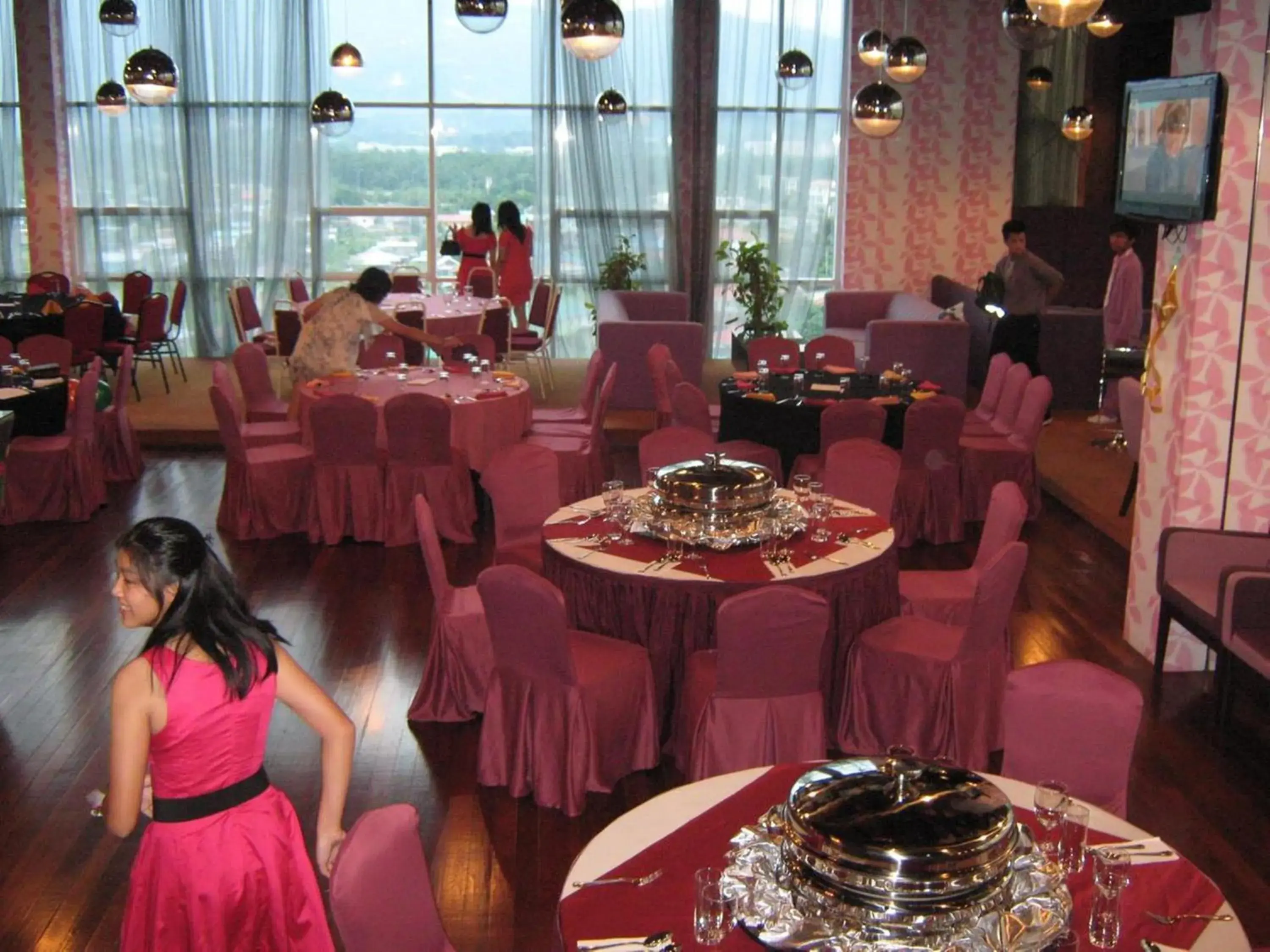 Banquet/Function facilities, Restaurant/Places to Eat in Courtyard Hotel