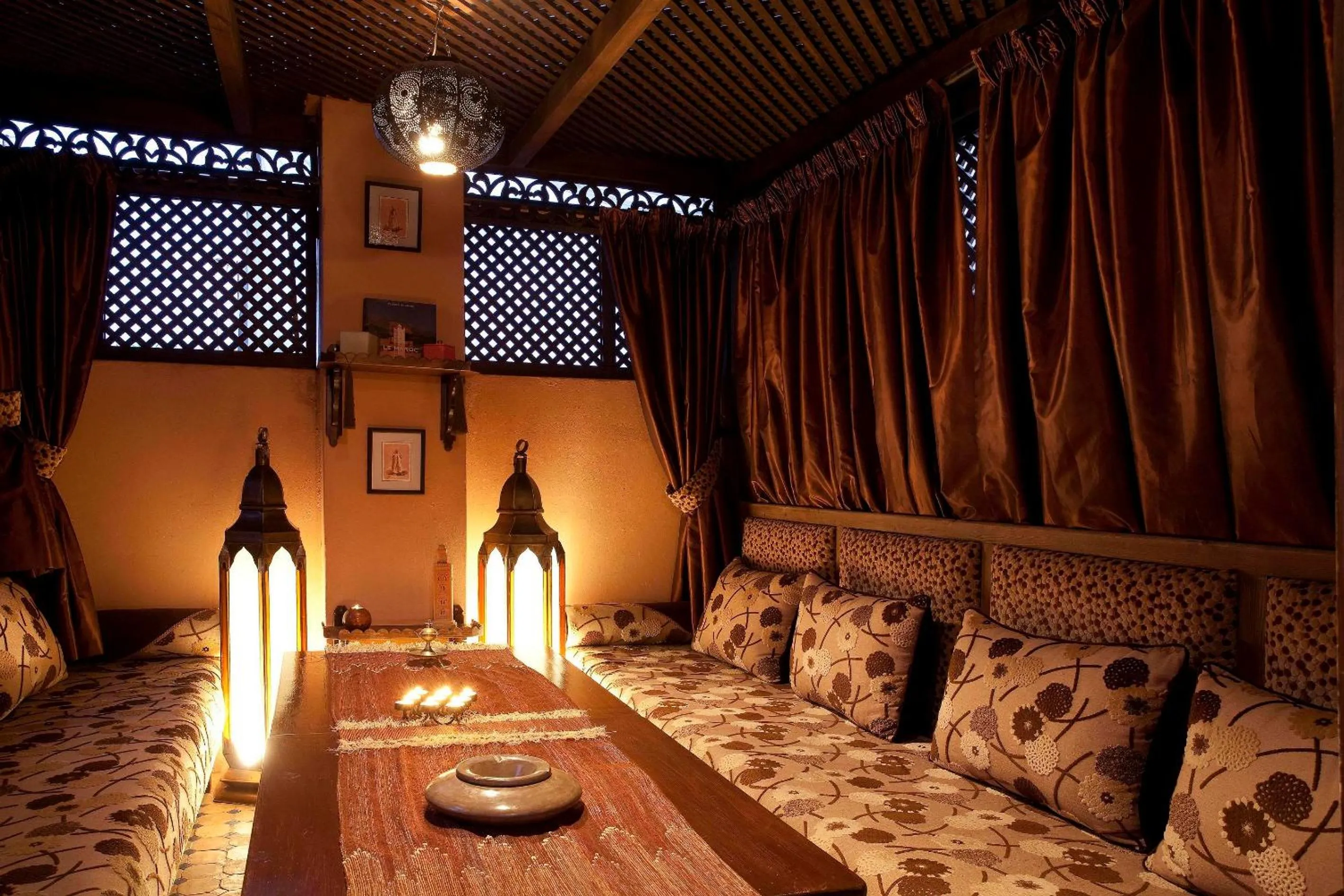 Communal lounge/ TV room in Riad Aubrac