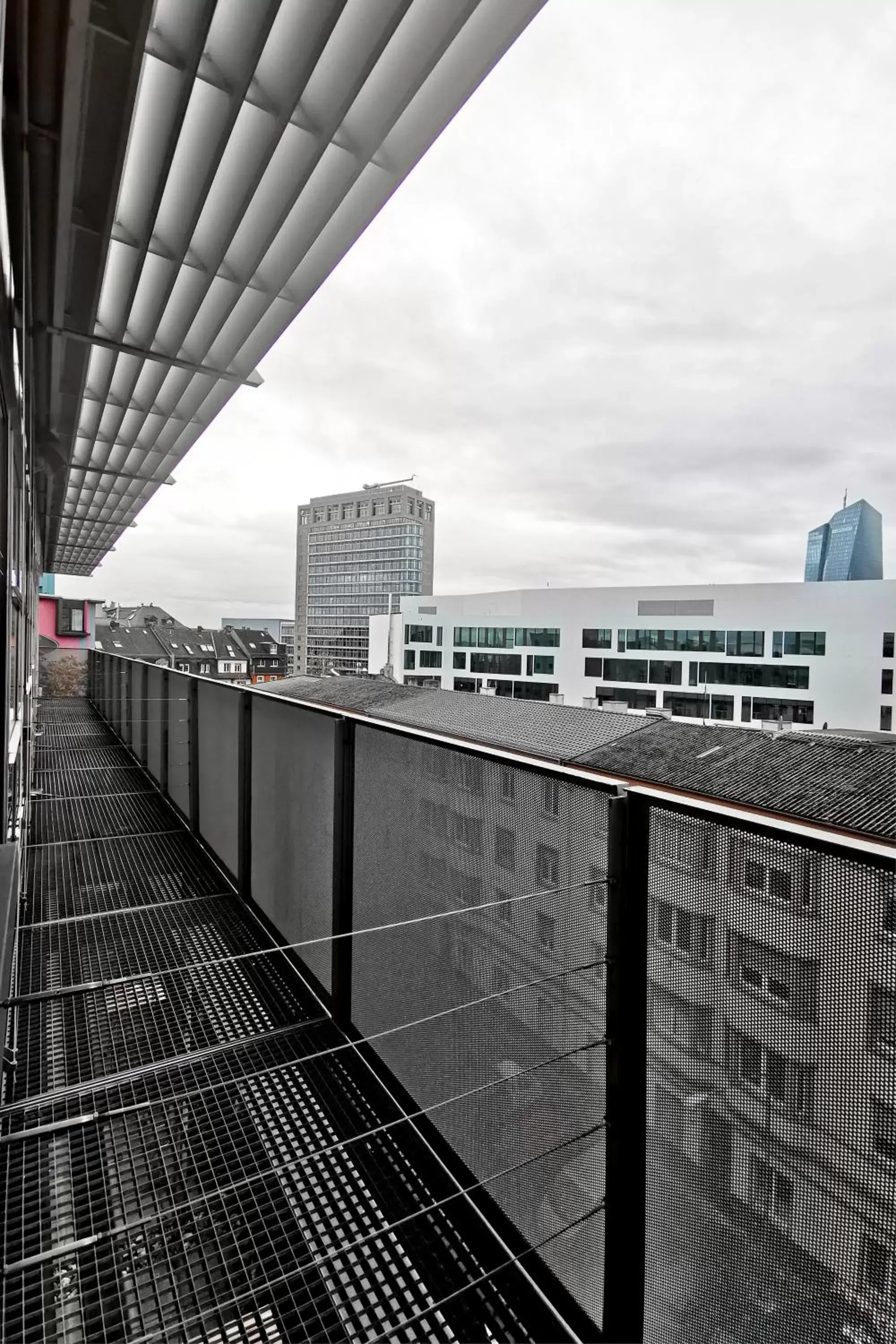 Nearby landmark, Balcony/Terrace in Plaza Hotel & Living Frankfurt