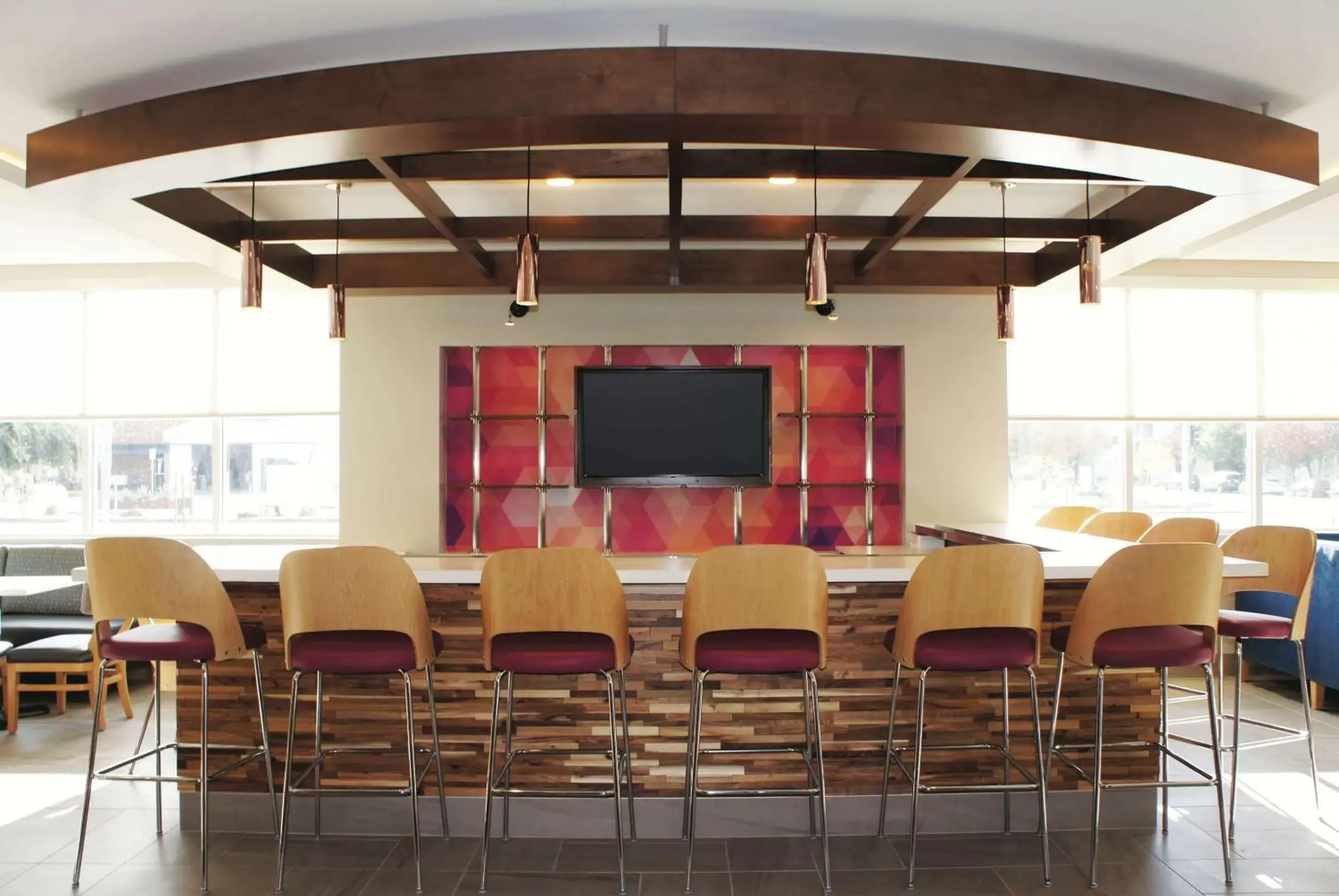 Lounge or bar in La Quinta by Wyndham Madera Lounge or bar in La Quinta by Wyndham Madera