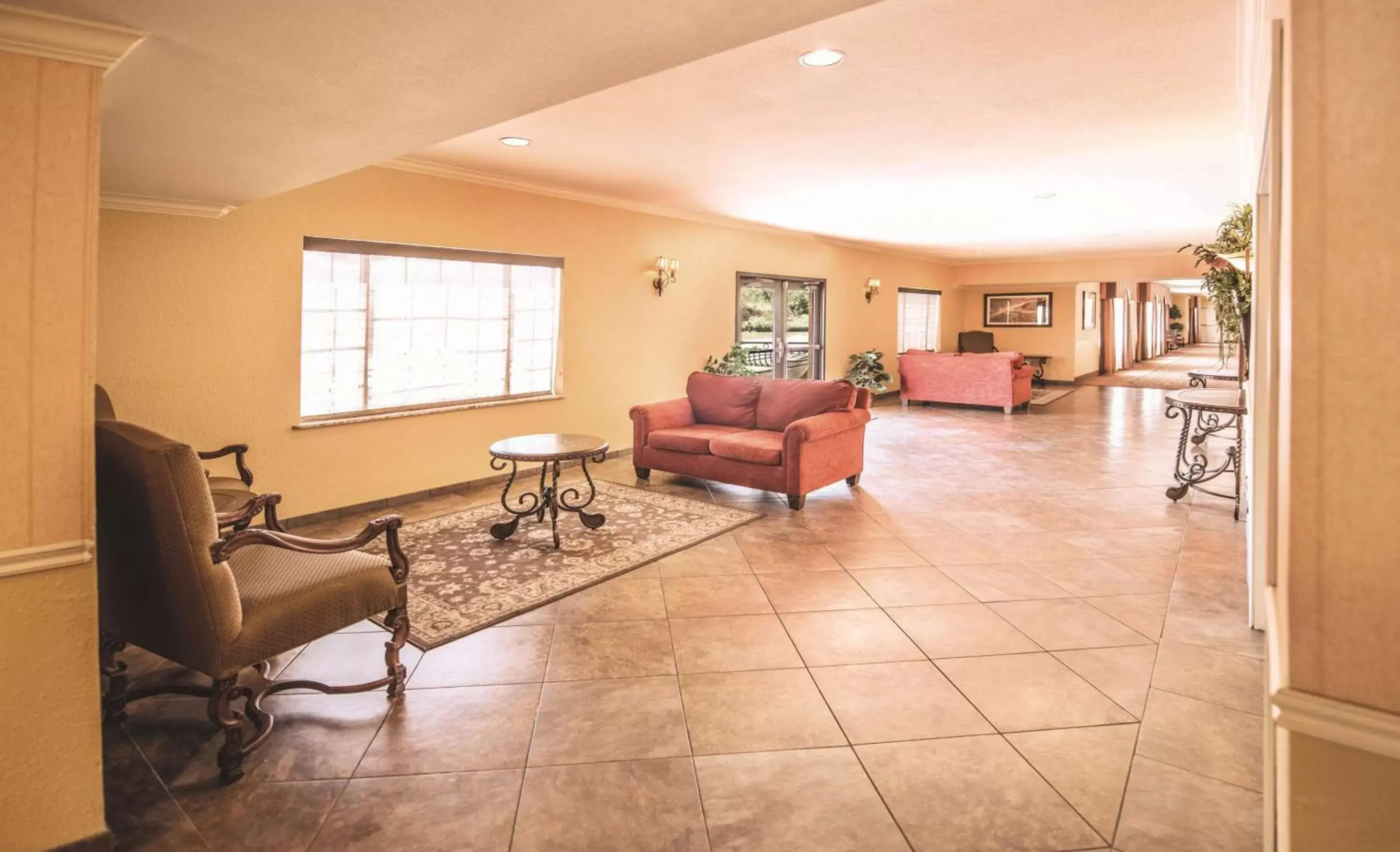 Lobby or reception, Seating Area in La Quinta by Wyndham Marble Falls