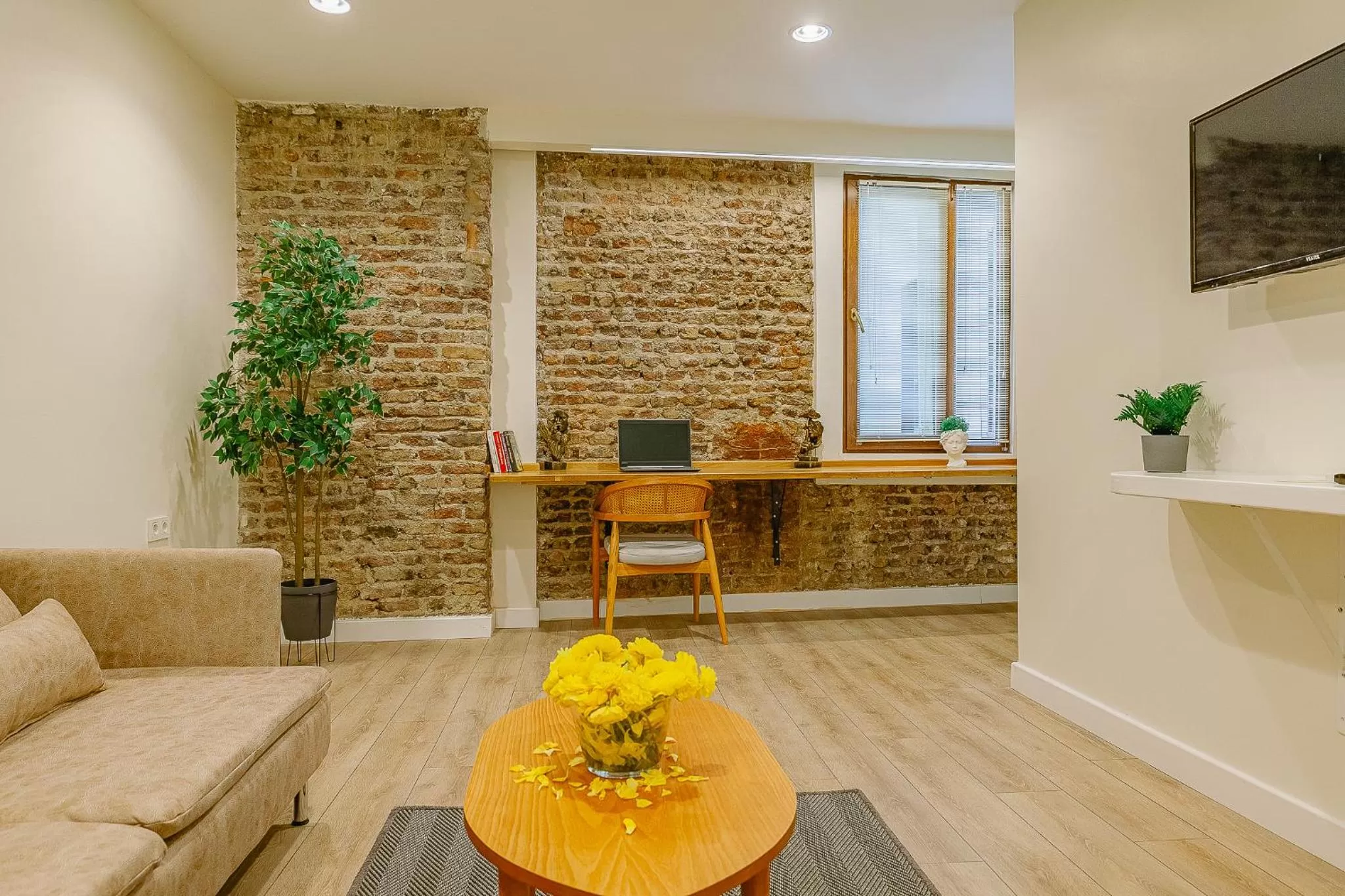 Living room in The Wilson Galata Hotel