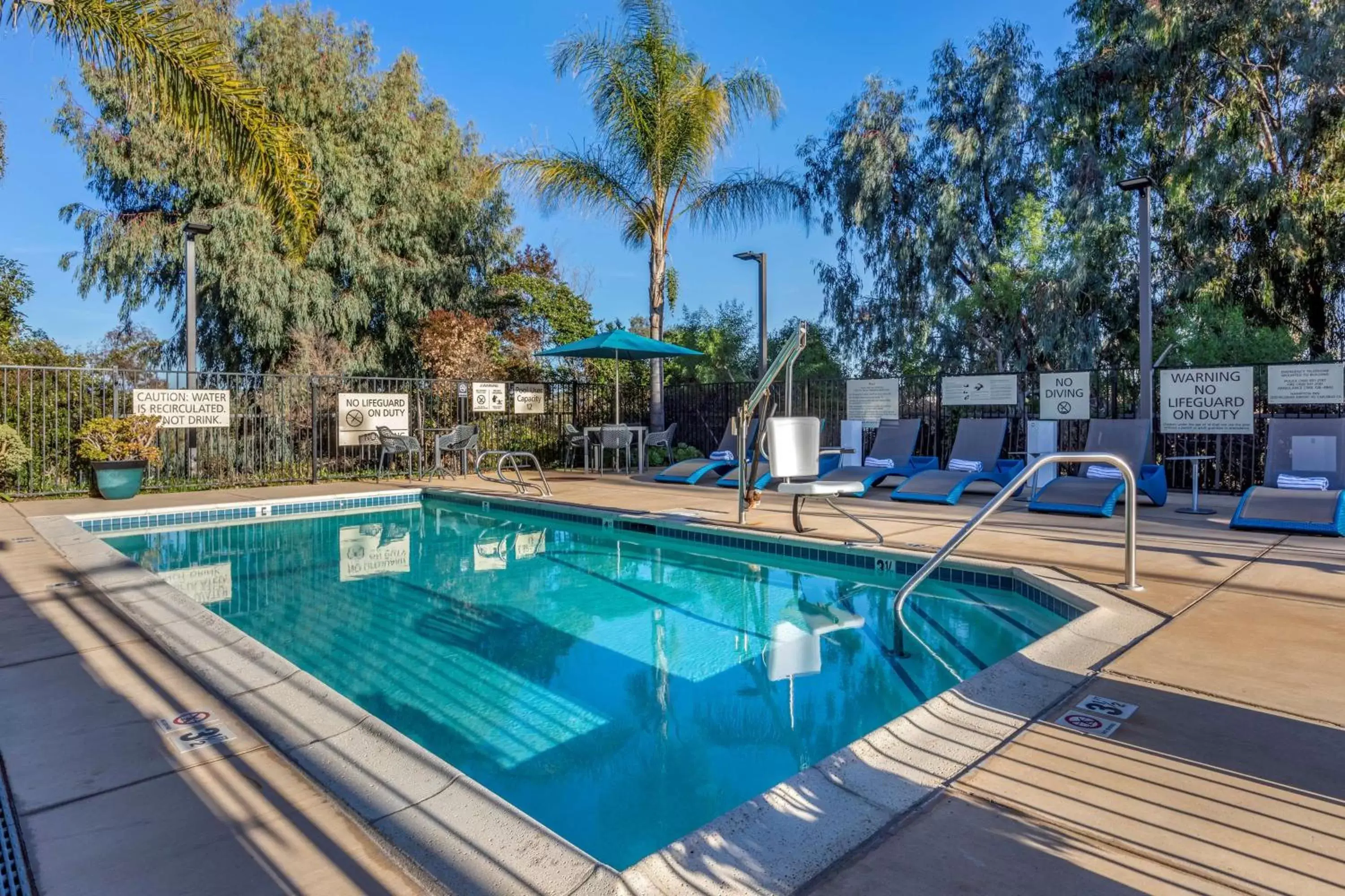 Pool view, Swimming Pool in Hampton Inn Carlsbad North San Diego County