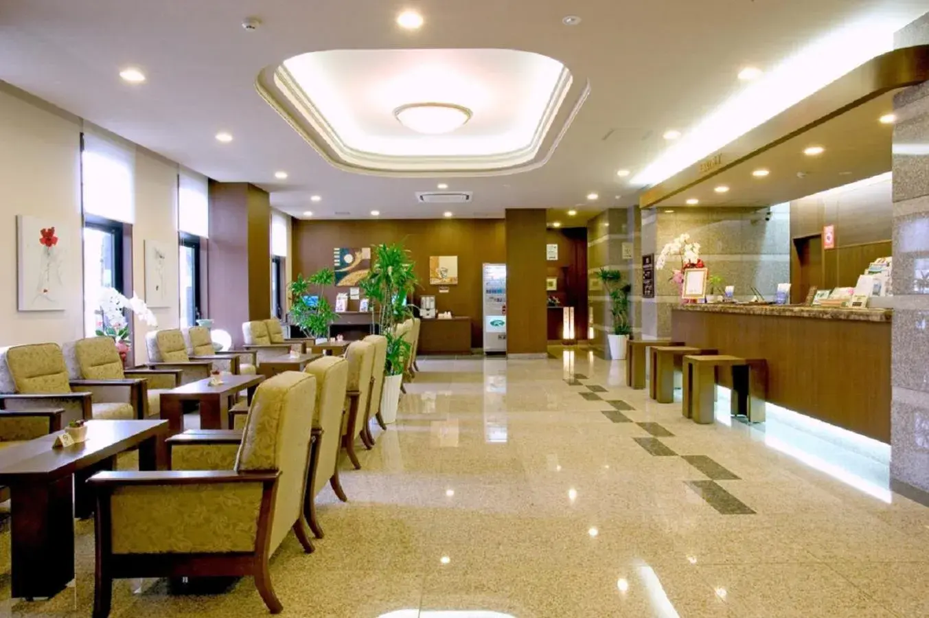 Lobby or reception, Restaurant/Places to Eat in Hotel Route-Inn Yatsushiro