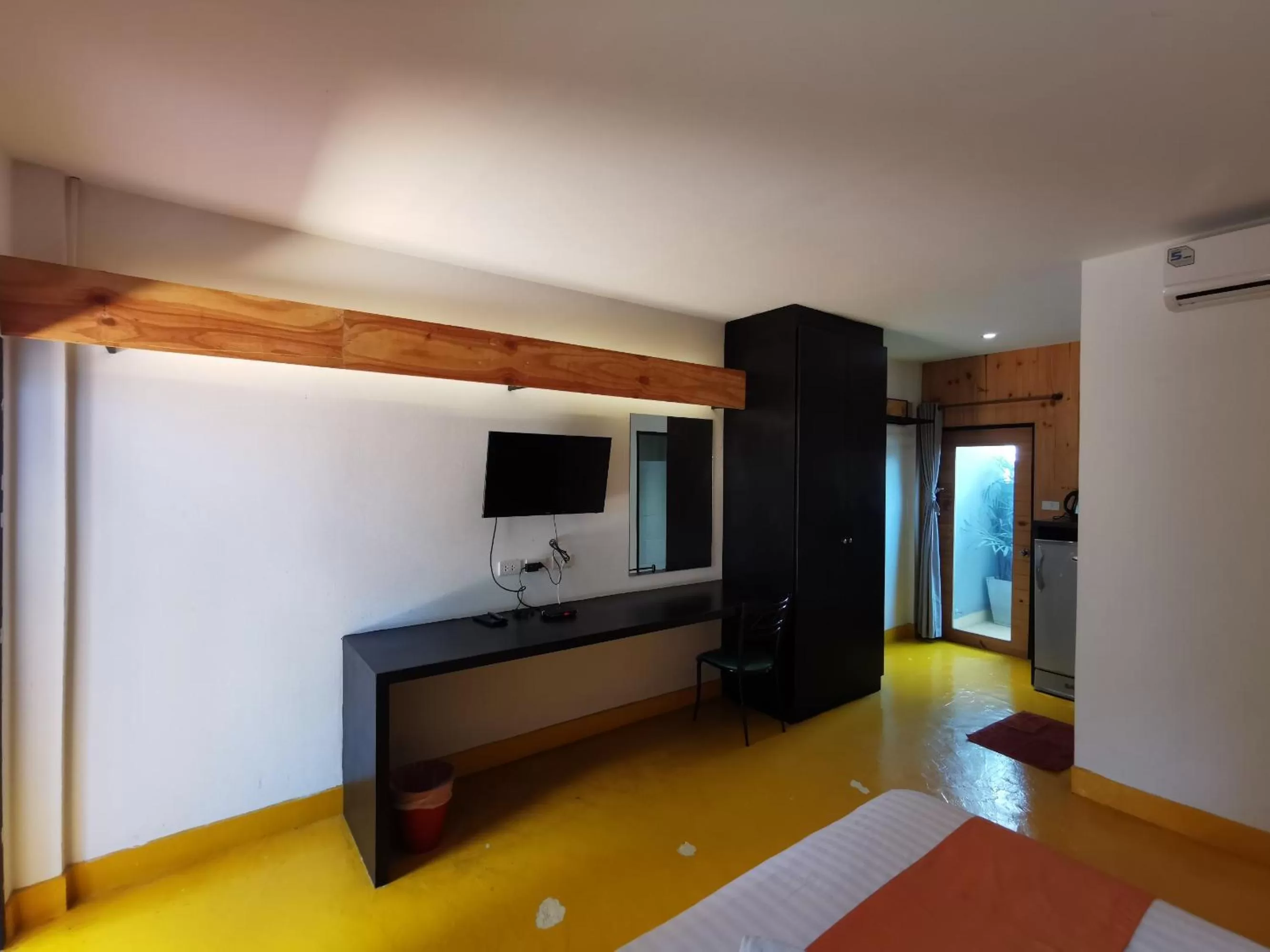 Bedroom, TV/Entertainment Center in Amara Resort Hua Hin