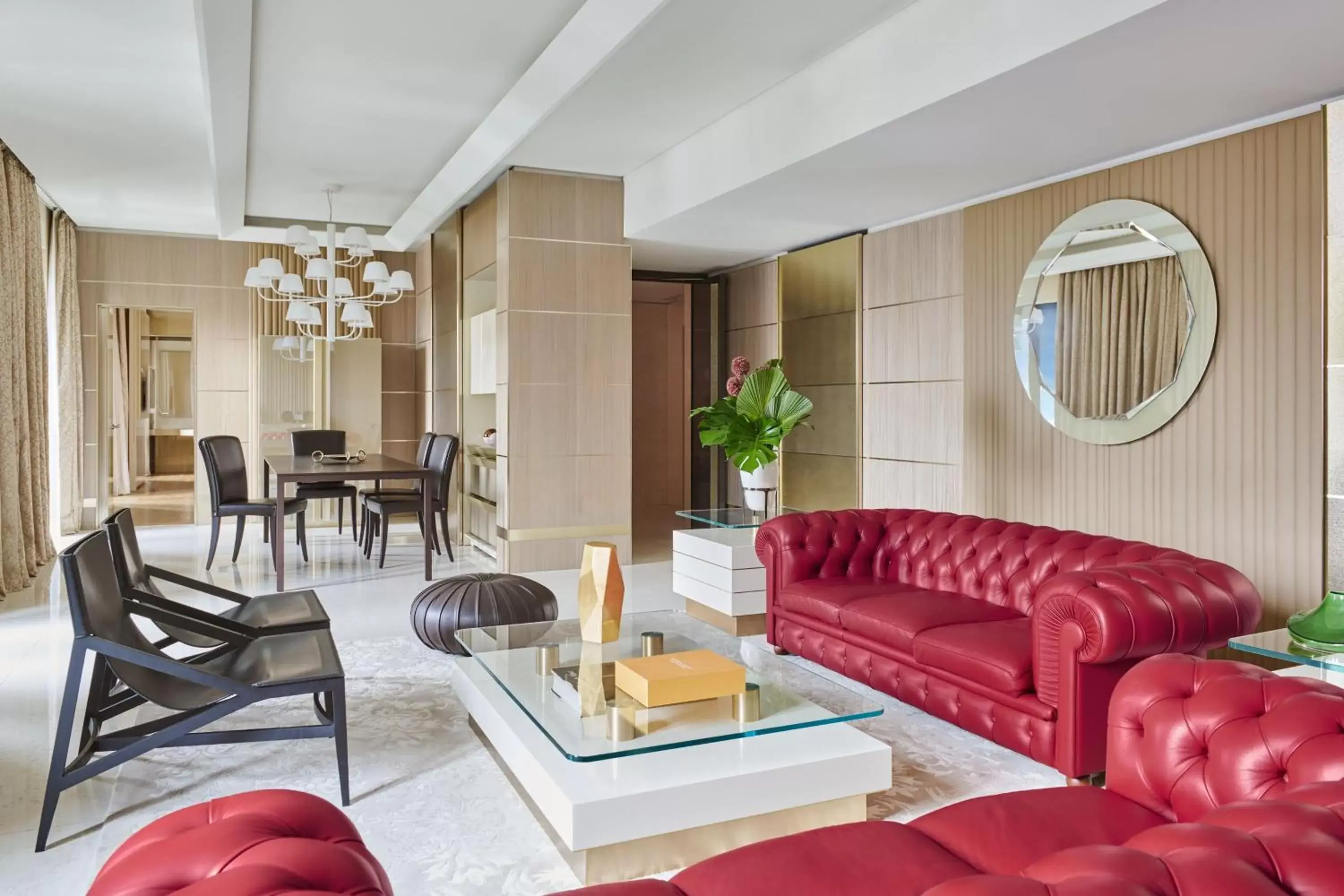 Bedroom, Seating Area in Excelsior Hotel Gallia, a Luxury Collection Hotel, Milan