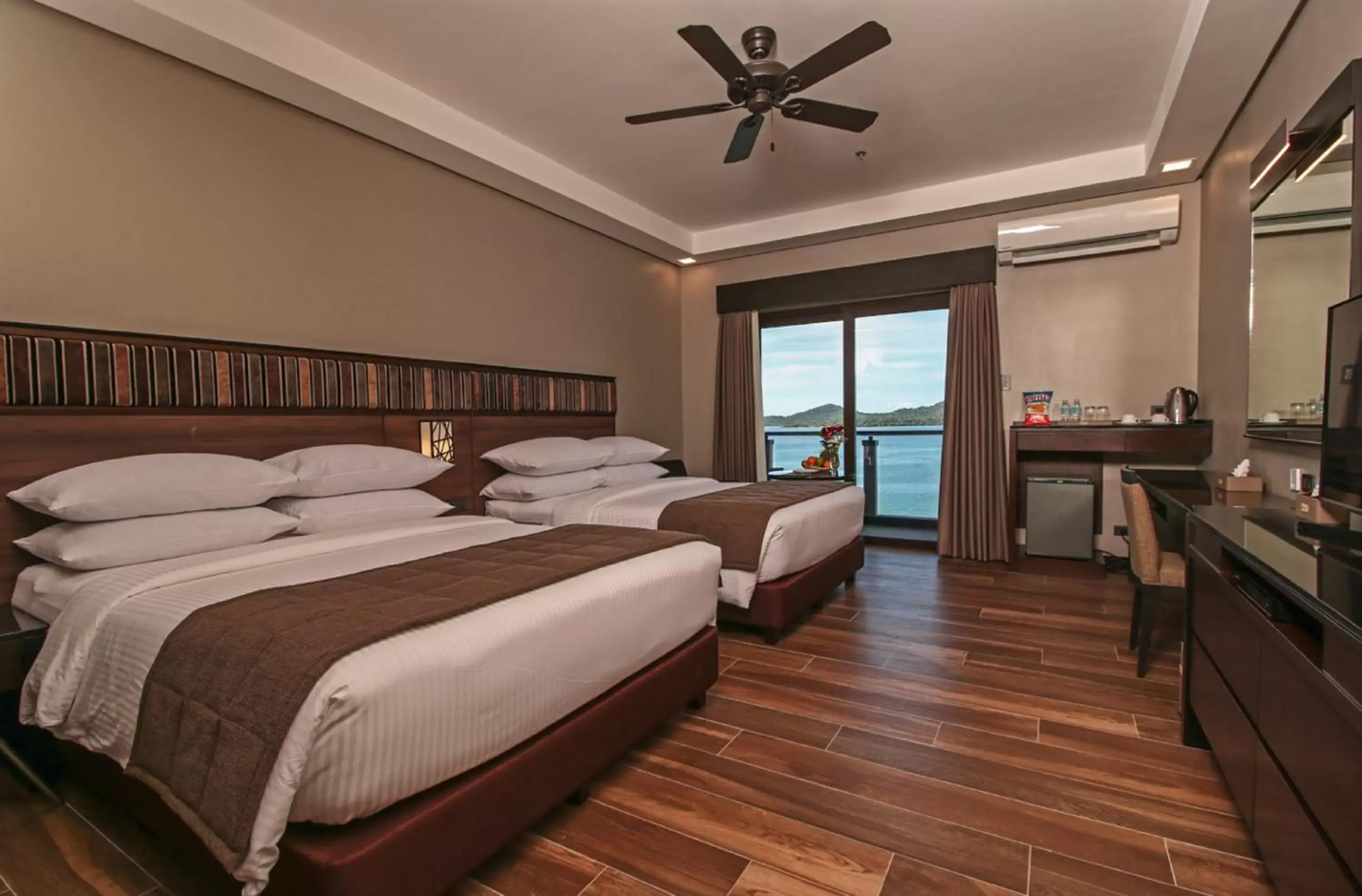 Bedroom in Two Seasons Coron Bayside Hotel