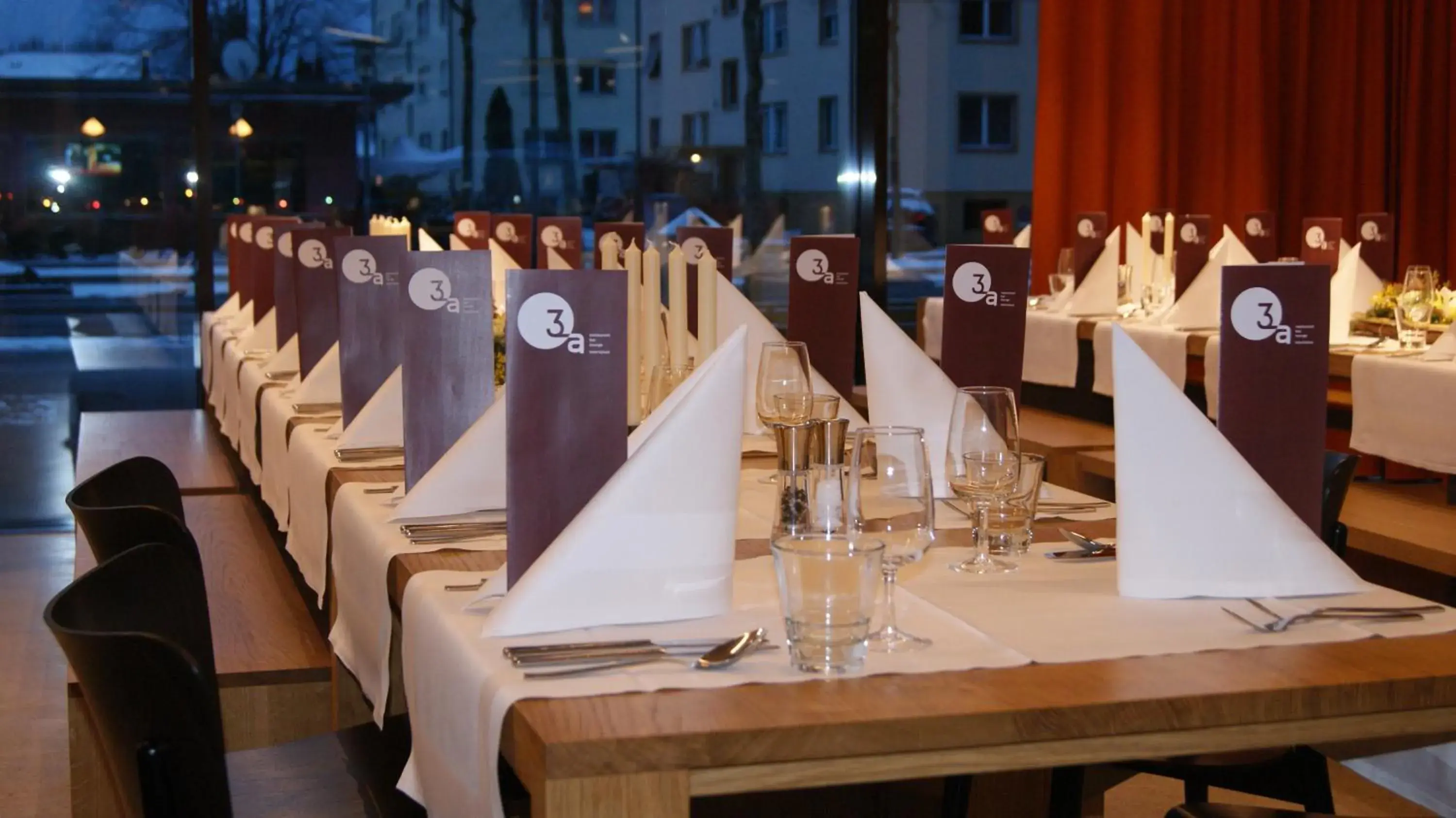 Restaurant/Places to Eat in Interlaken Youth Hostel